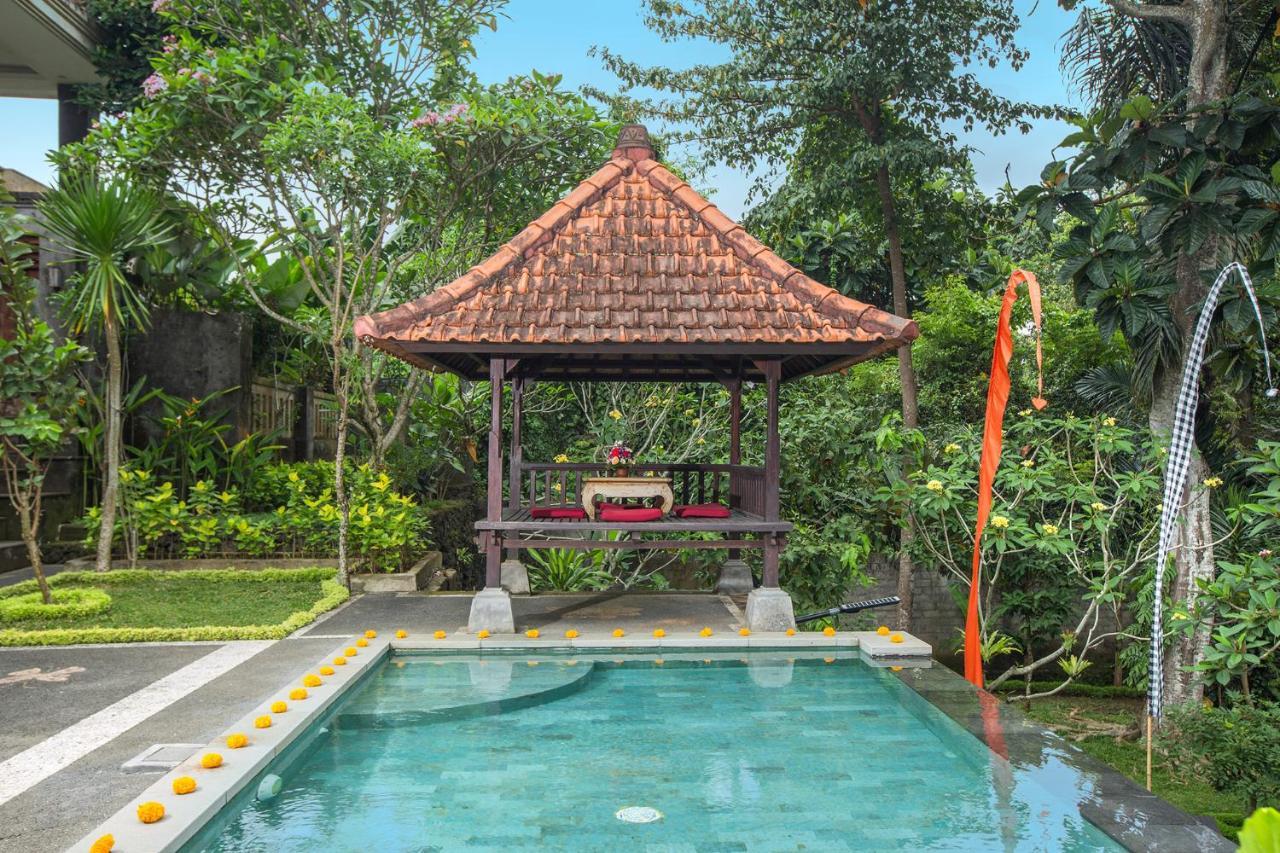 Alas Petulu And Ubud