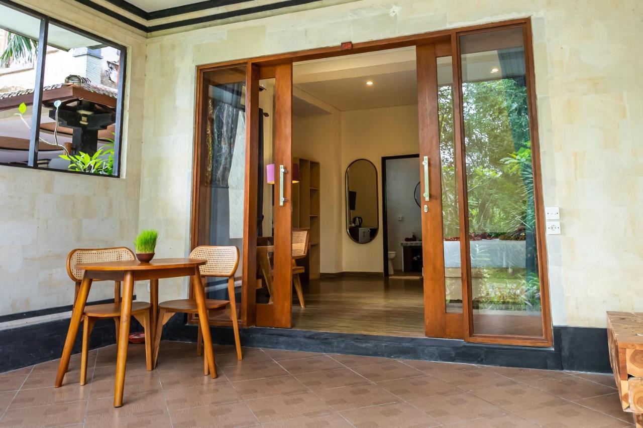 Dewangga Gasthuis 3*
