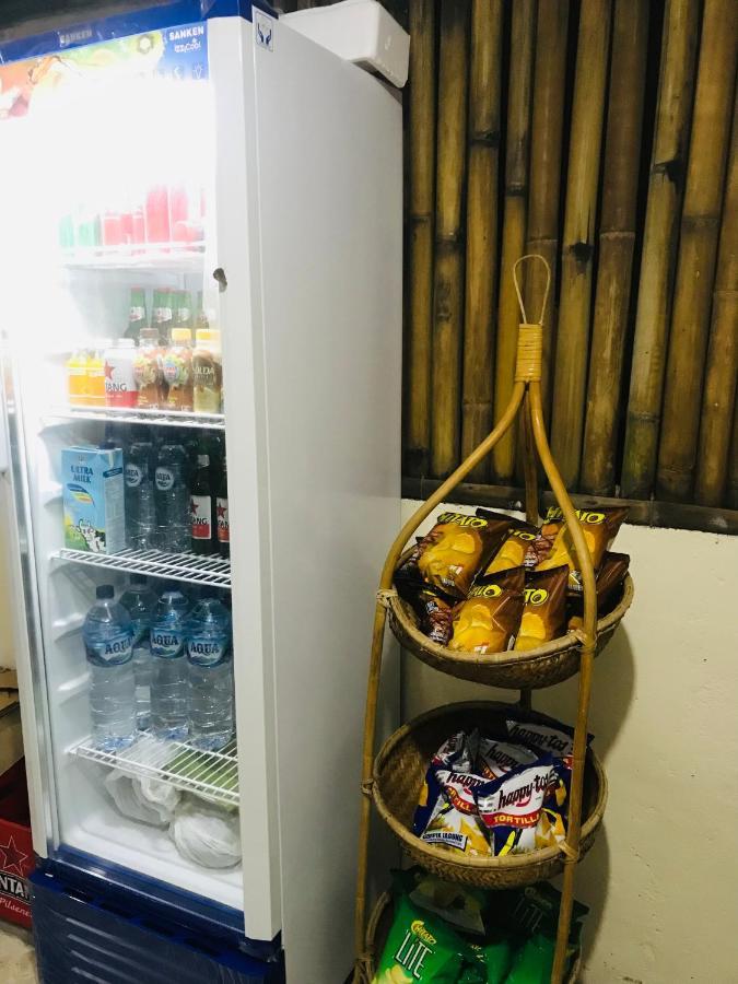 Yasa Backpackers House *