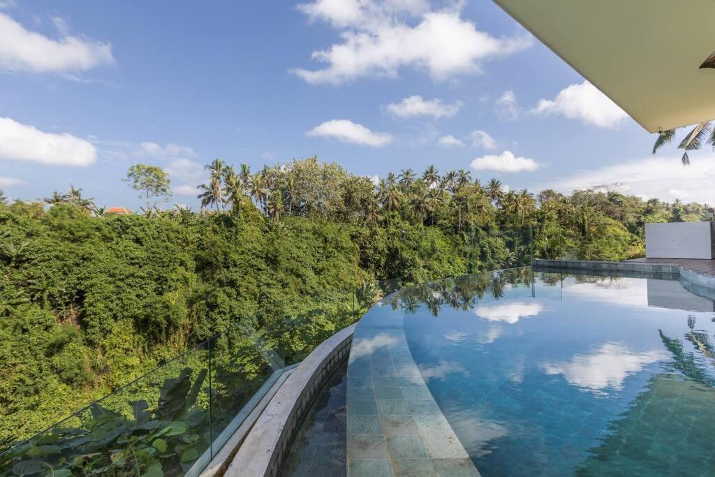 The Cliff Bali Villa *