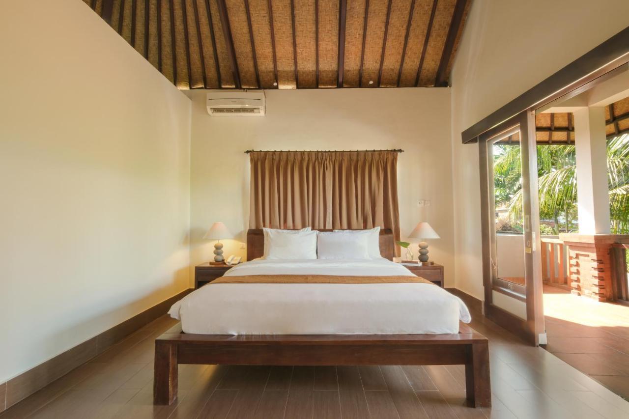Hotel Artini Bisma