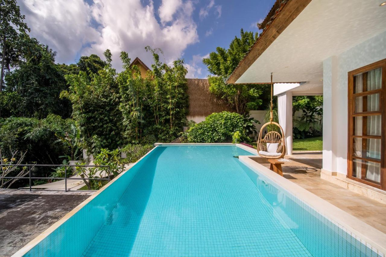 Luxury In Center W/ Natural Pool La Bohemia Villa
