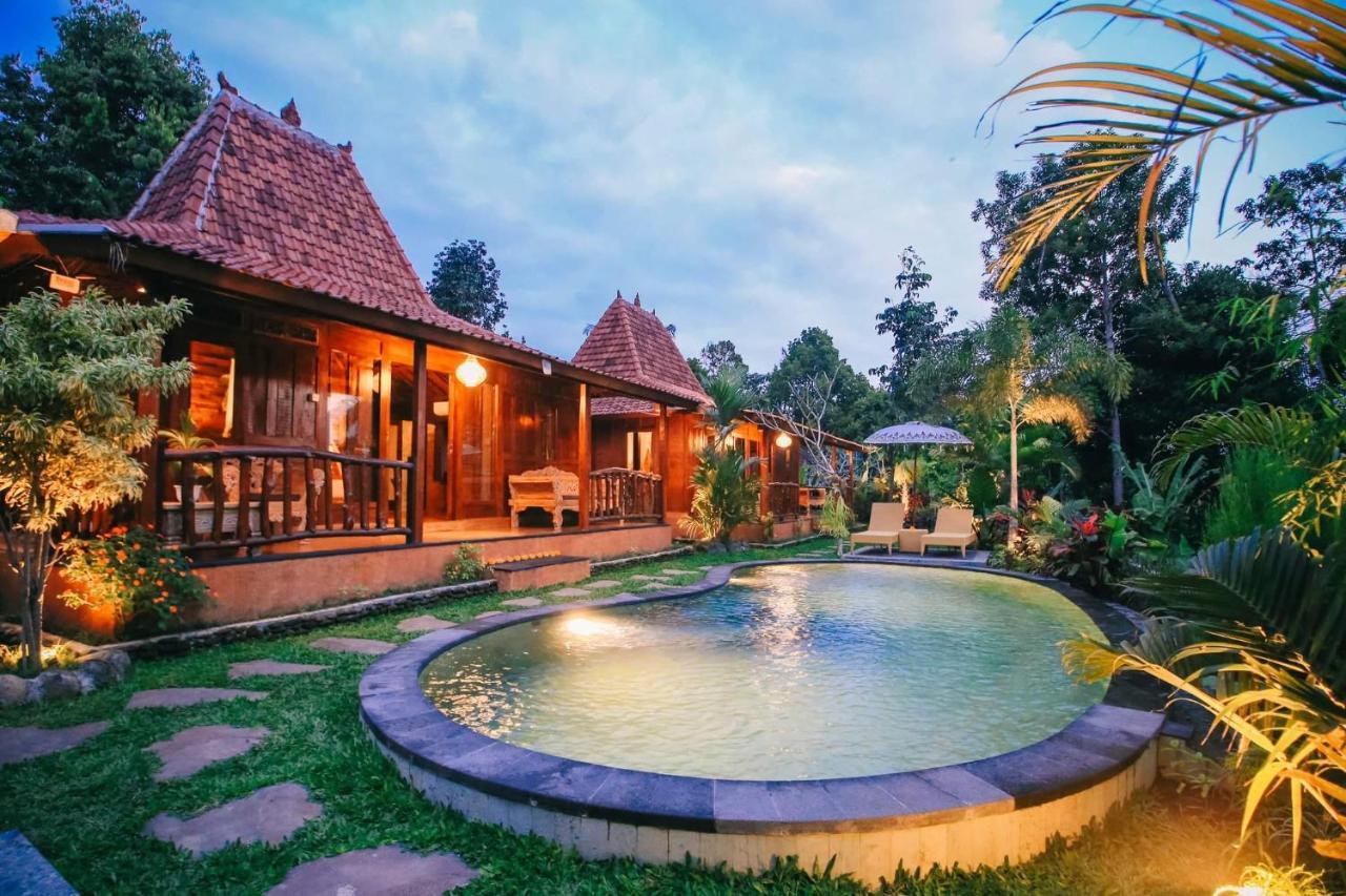 Virani Guest house *
