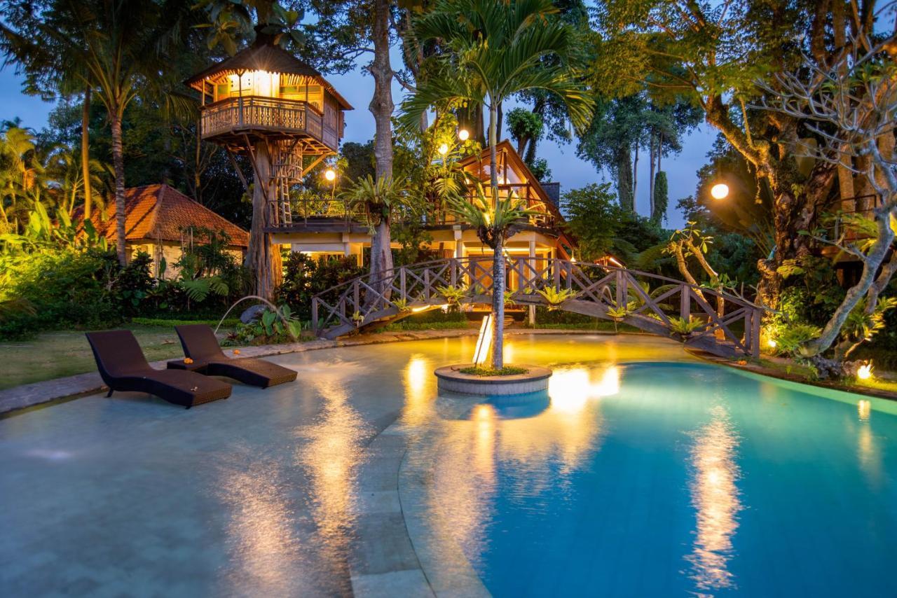 Tree House Villa *