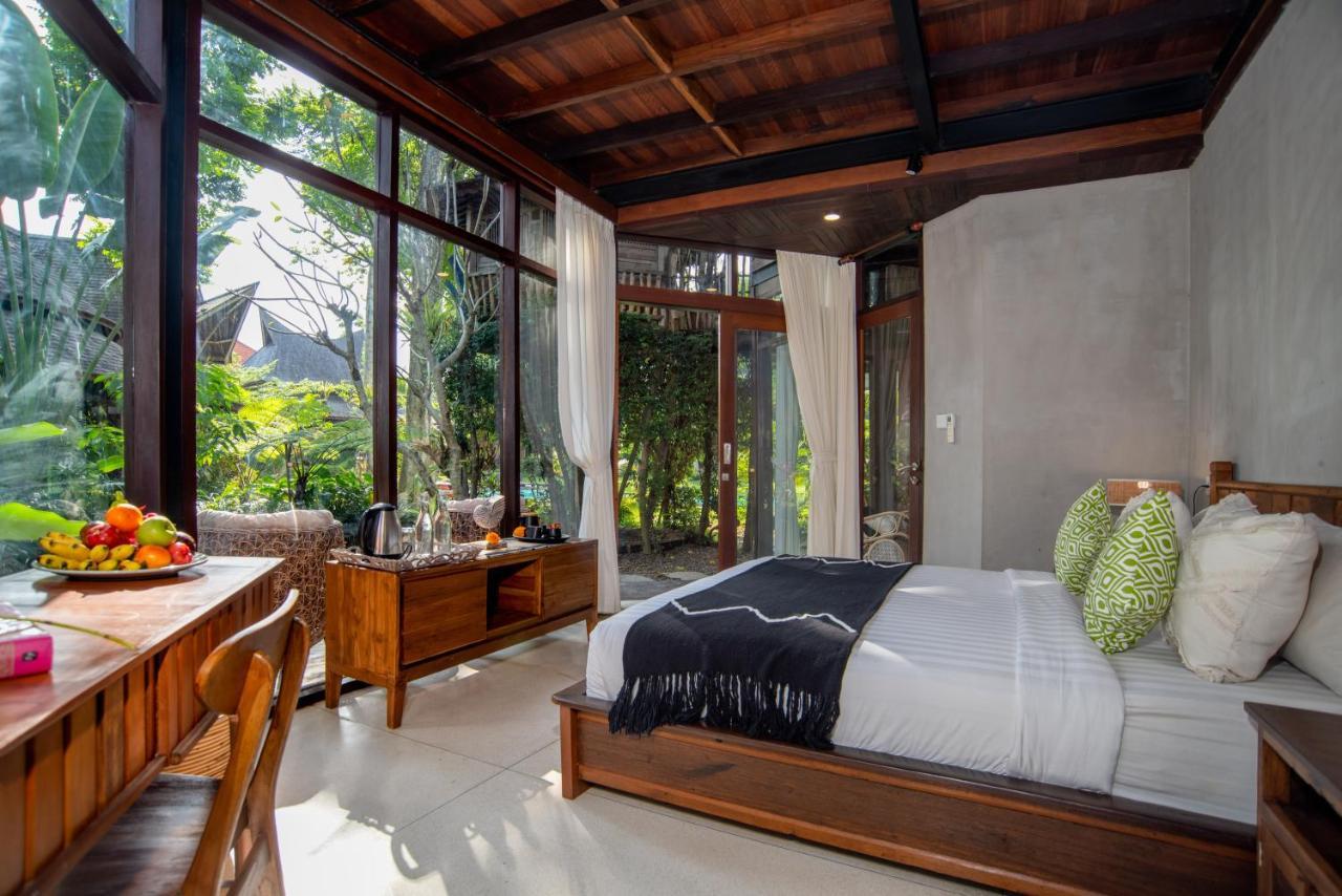 Tree House Villa *