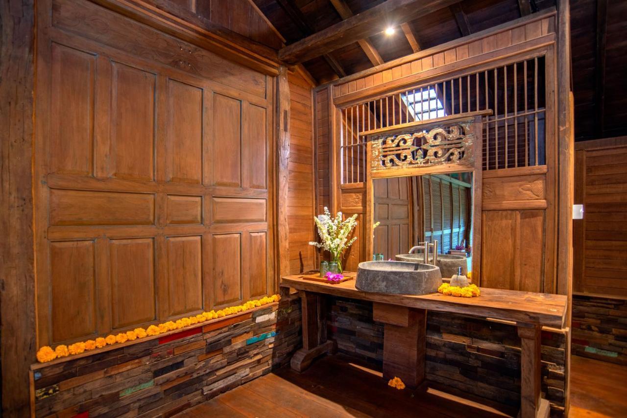 Tree House Villa