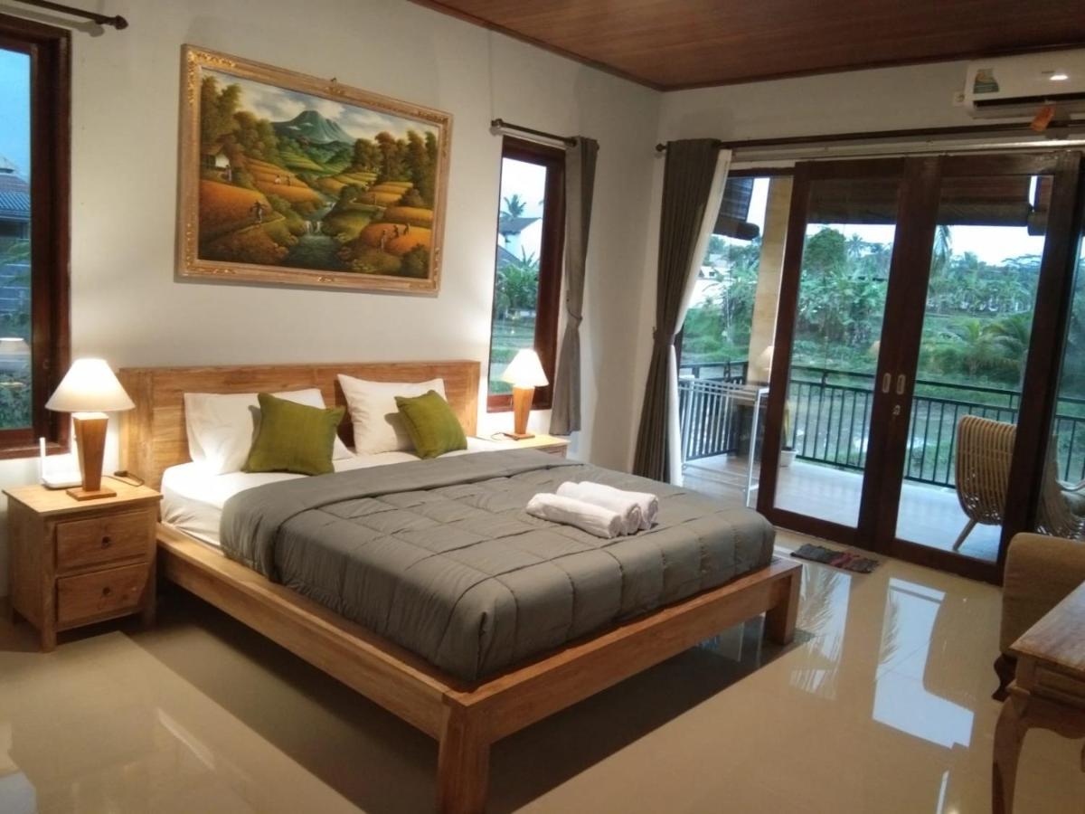 Merta Homestay