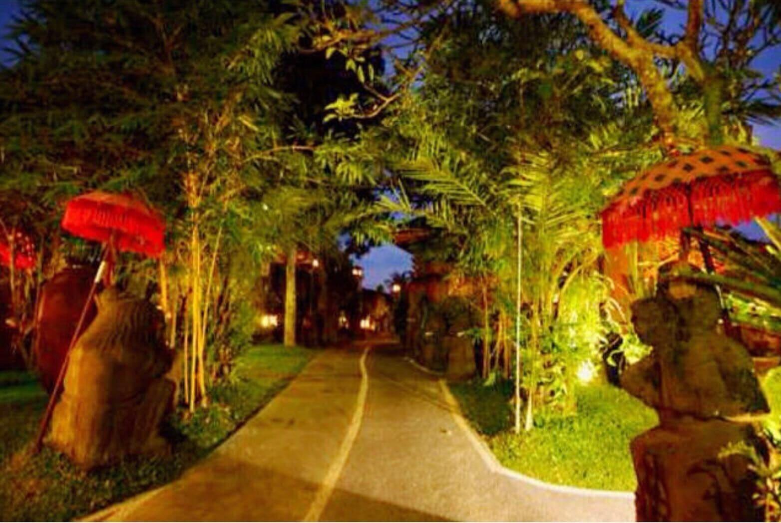 Tukad White House Hotel