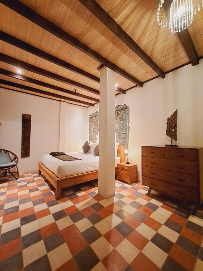 Villa Ayu Dira Heritage House *