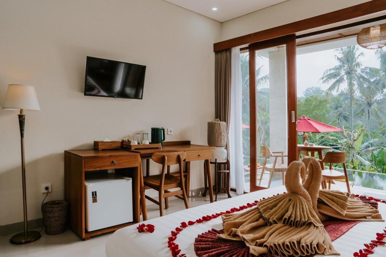 Sanubari Hotel 4*