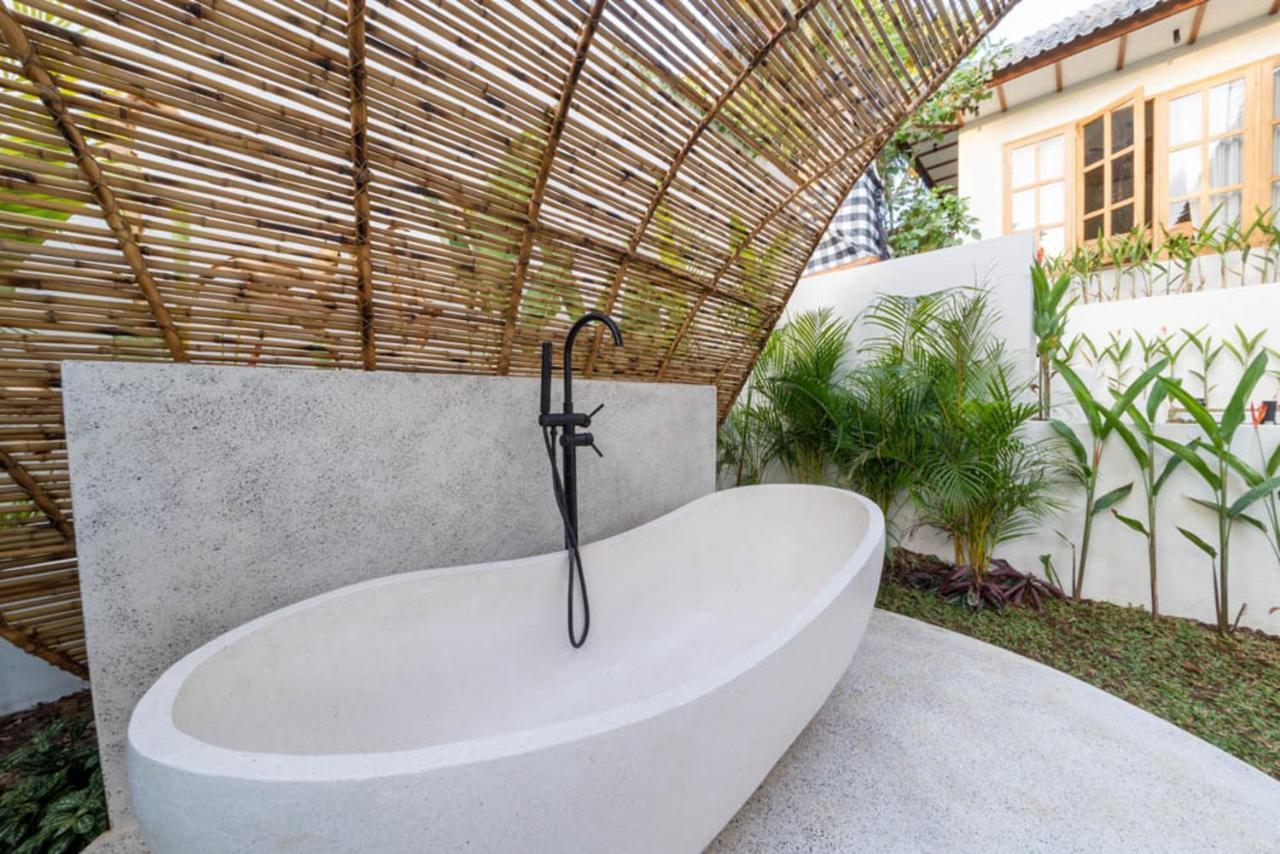 Semiramida By Evdekimi - Elegant 2br With Pool, Open-air Bath, Patio - Long Extras Villa *
