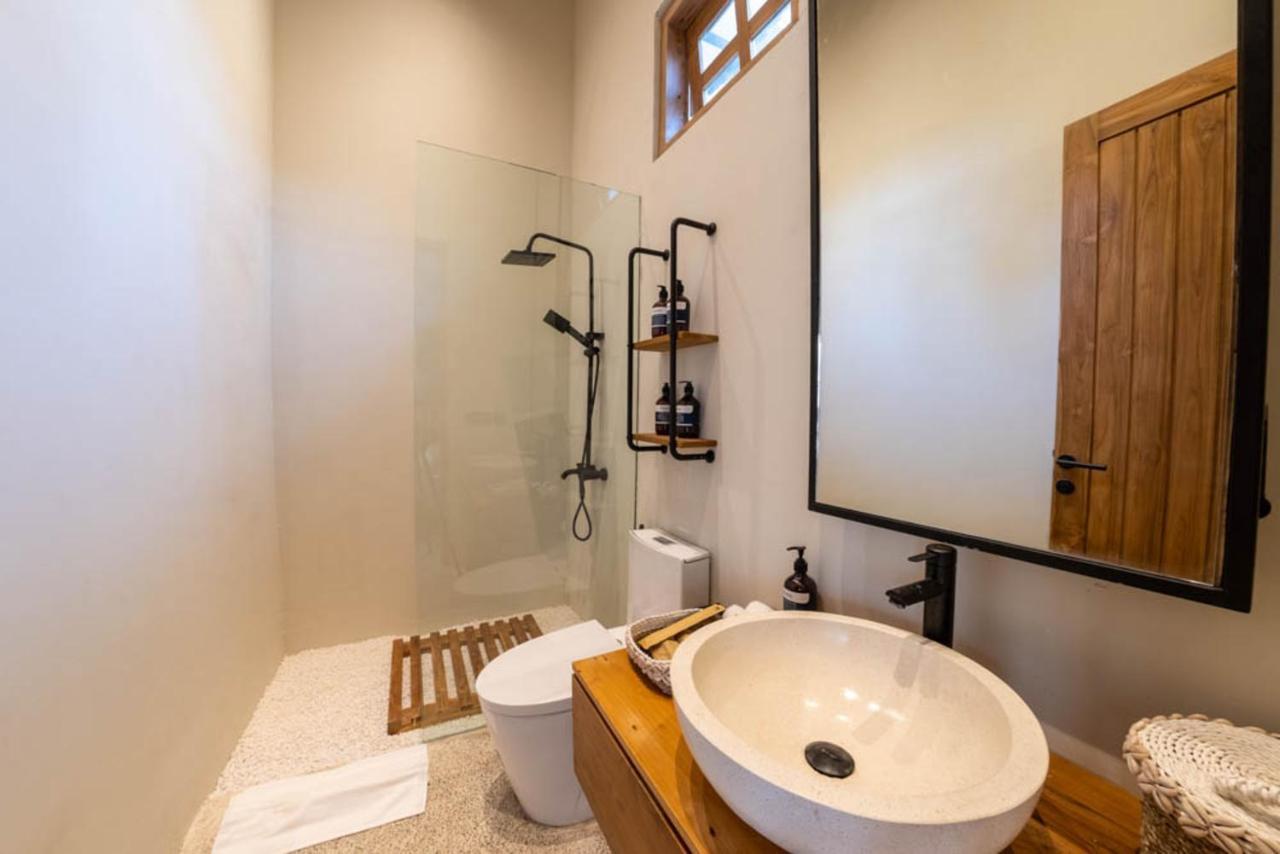 Semiramida By Evdekimi - Elegant 2br With Pool, Open-air Bath, Patio - Long Extras Ubud (Bali)
