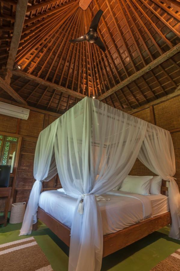Awang - Awang Holiday home