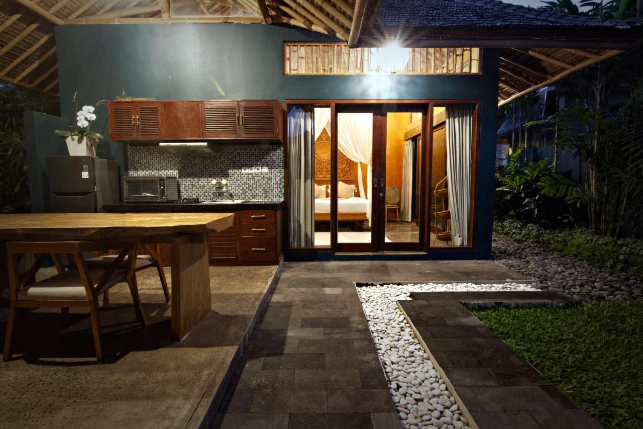 Katil Joyously Raw - Free Upgrade Subject To Availability *