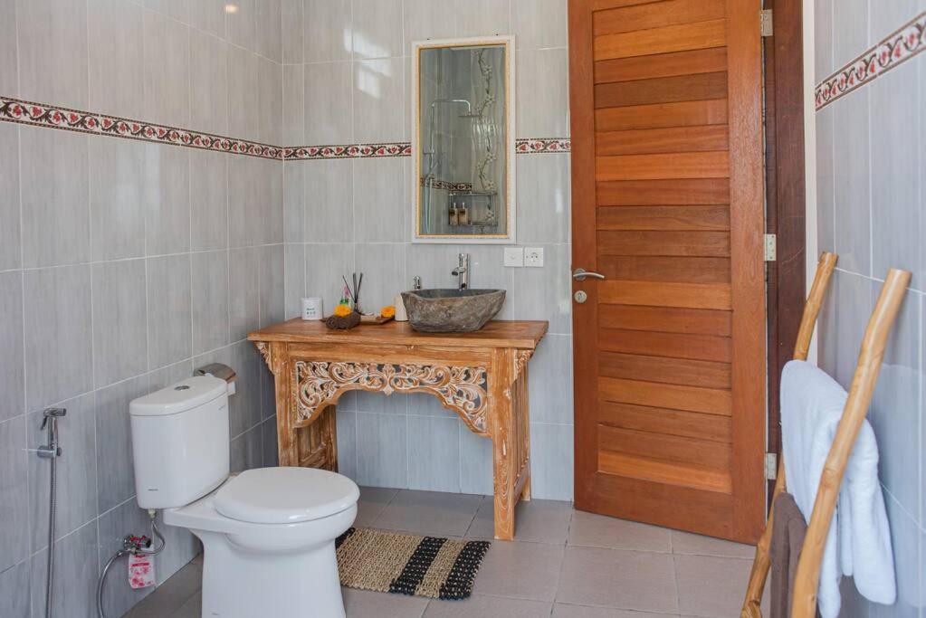 Huge Modern Balinese With Panoramic Rice Views! Villa Ubud