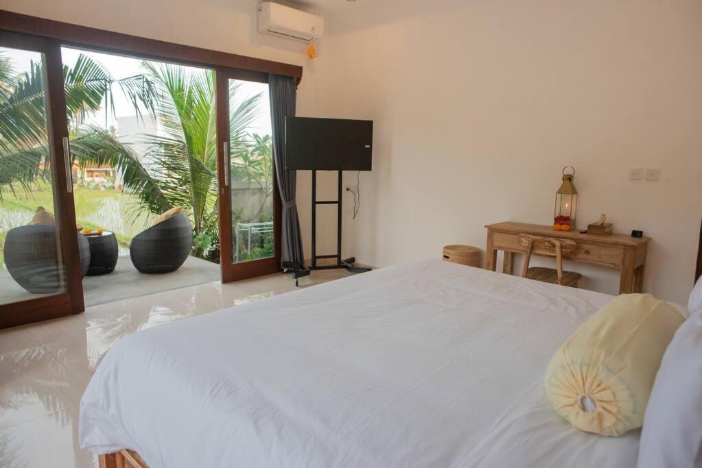 Huge Modern Balinese With Panoramic Rice Views! * Ubud