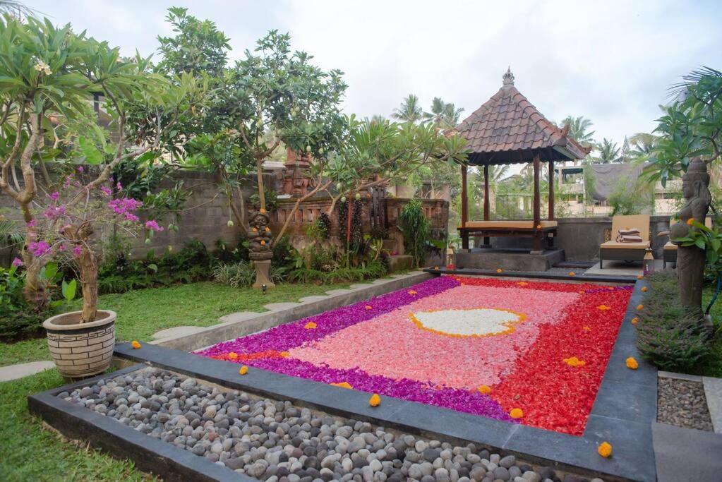 Huge Modern Balinese With Panoramic Rice Views! Villa
