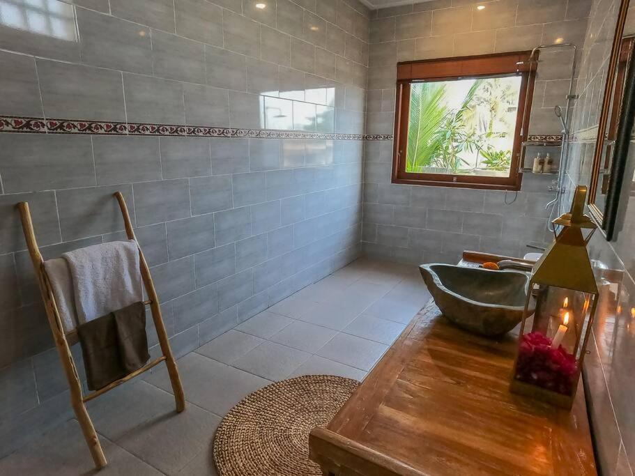 Huge Modern Balinese With Panoramic Rice Views! *