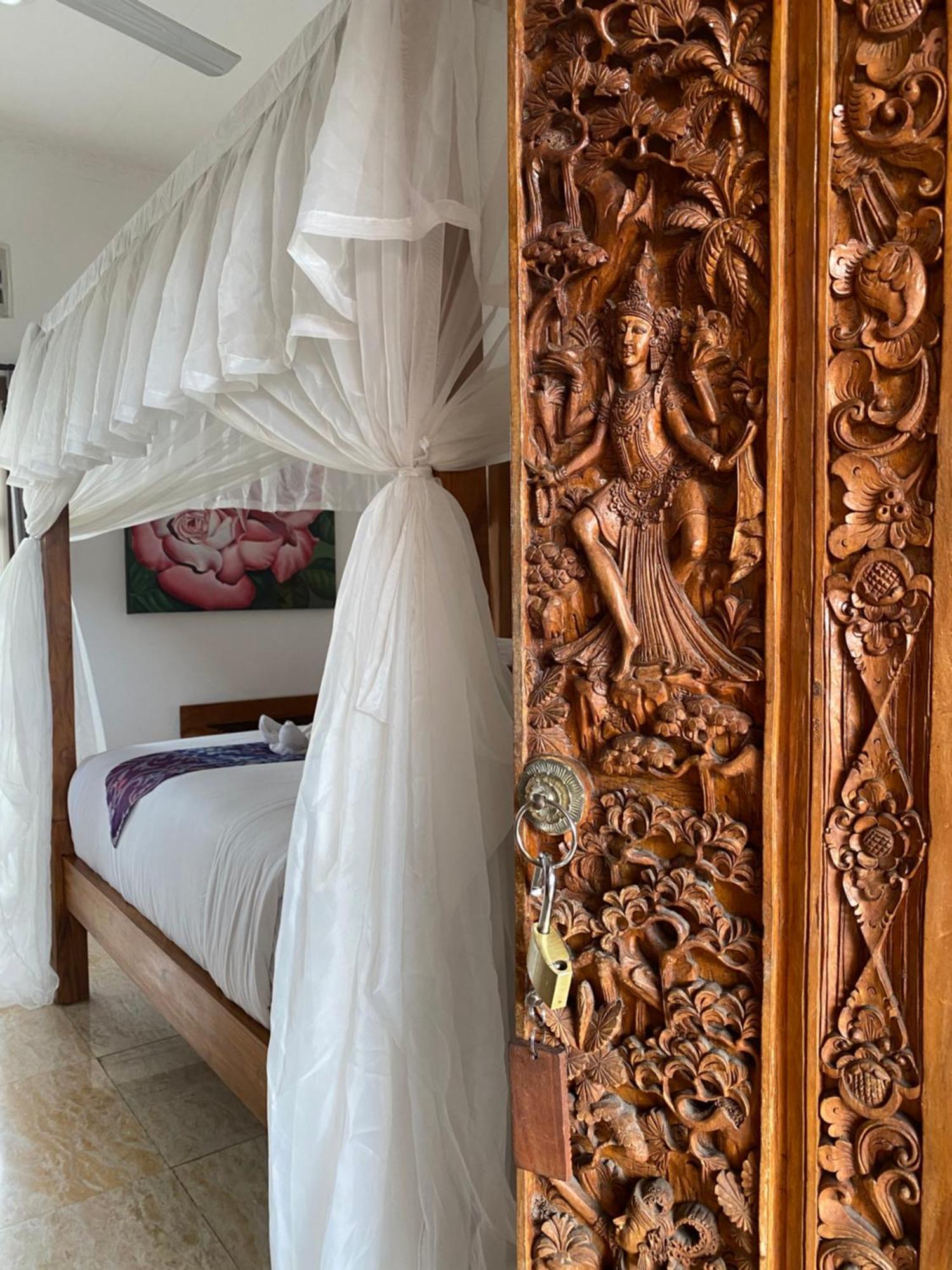 Narasoma & Retreat