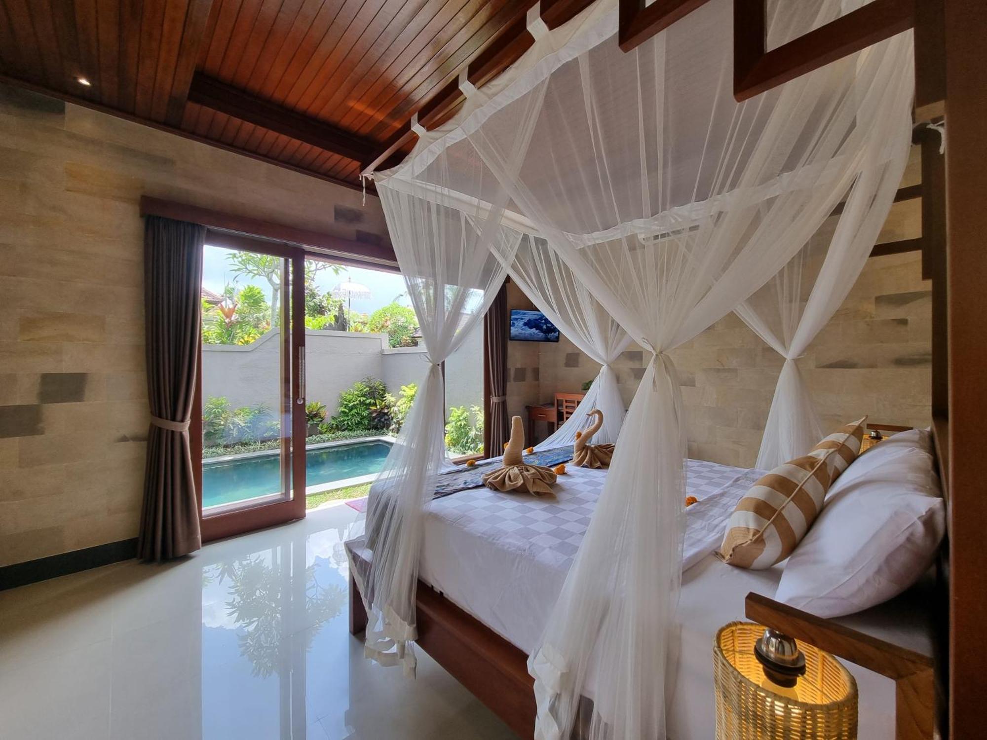 Gadri Villa *