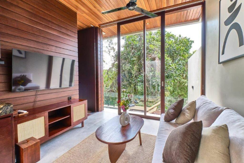 Cinta Unit 6 Villa
