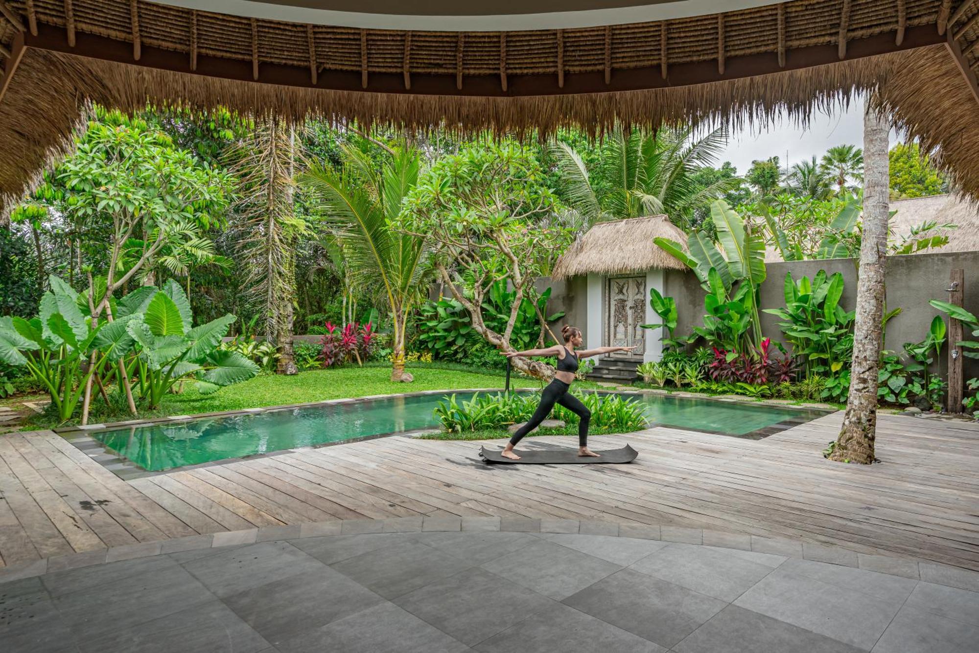 Brand New Luxury 3br Ethnic Ubud # 1 Pousada