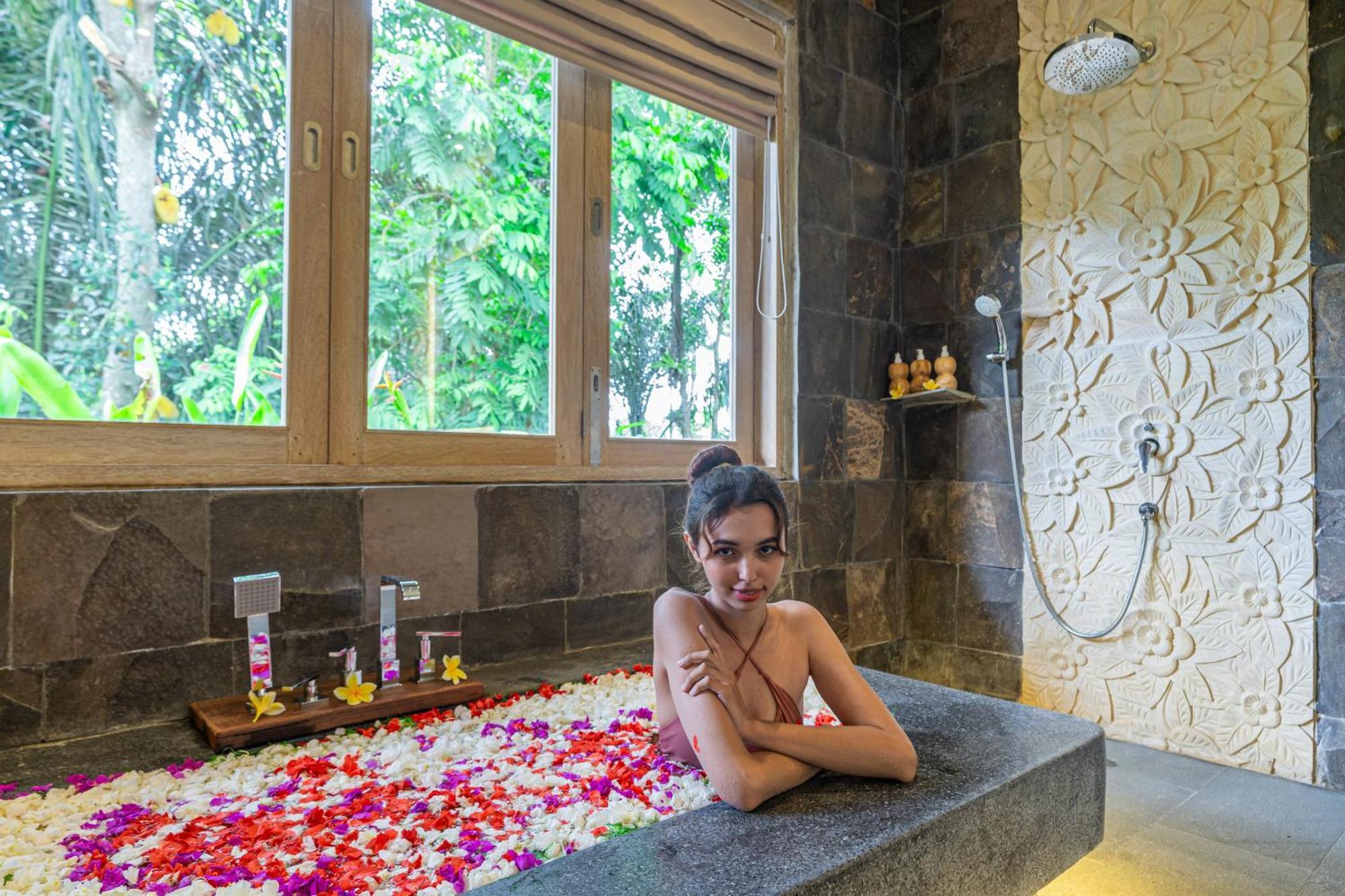 Pousada Brand New Luxury 3br Ethnic Ubud # 1