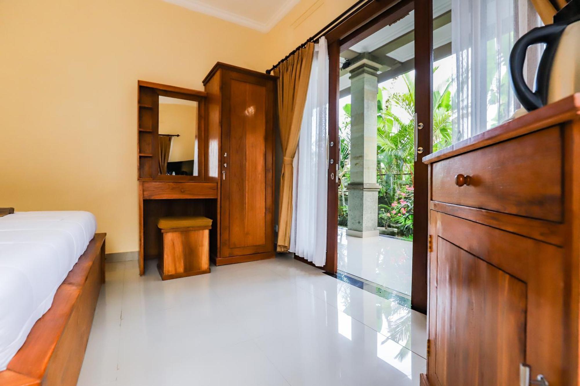 Villa Big Stone House 6 - 6 Min Center And 500m Parq Ubud