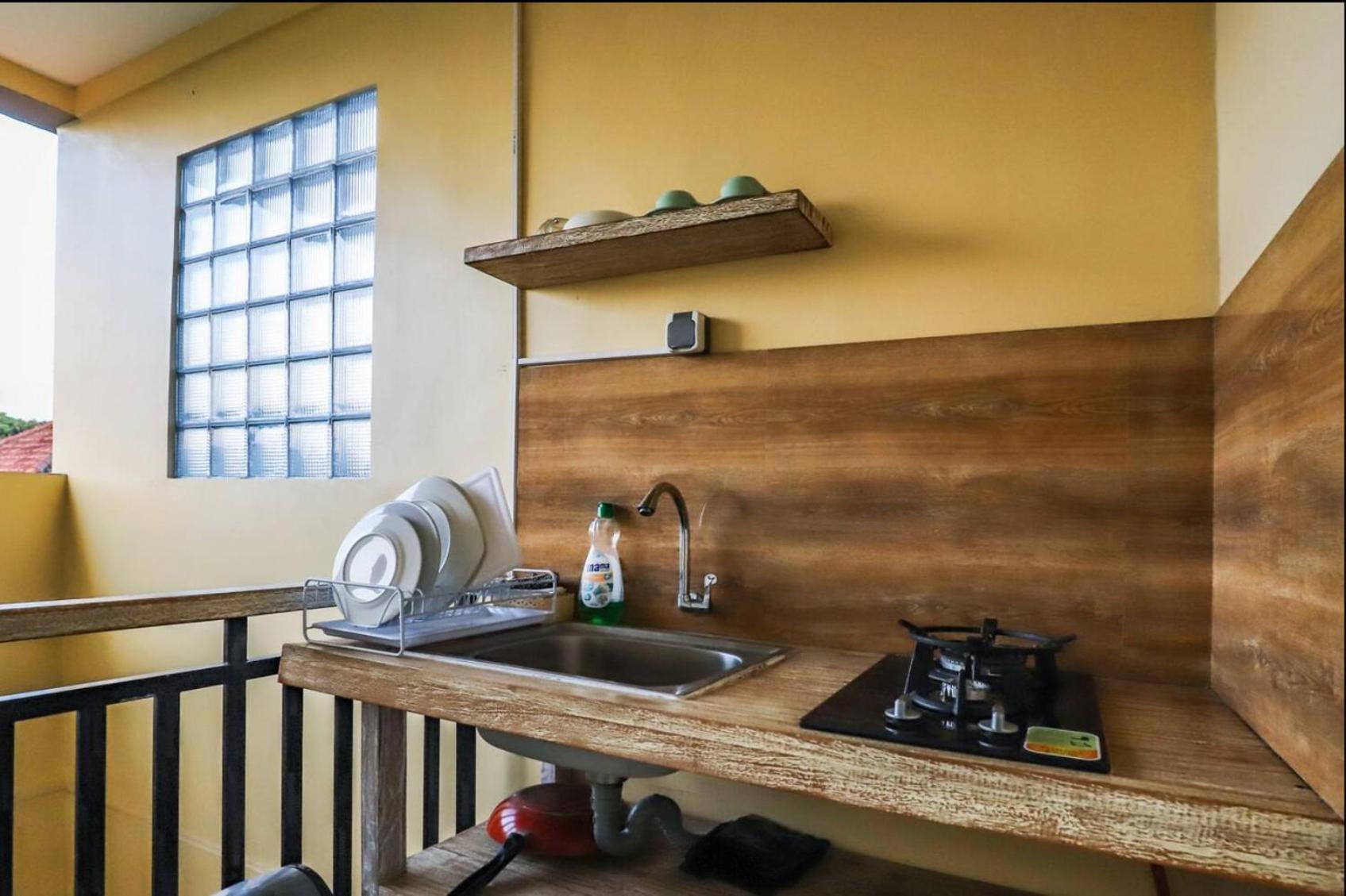 Utu Apartments/ 3rd Floor: Modern In Center Guest house Ubud (Bali)