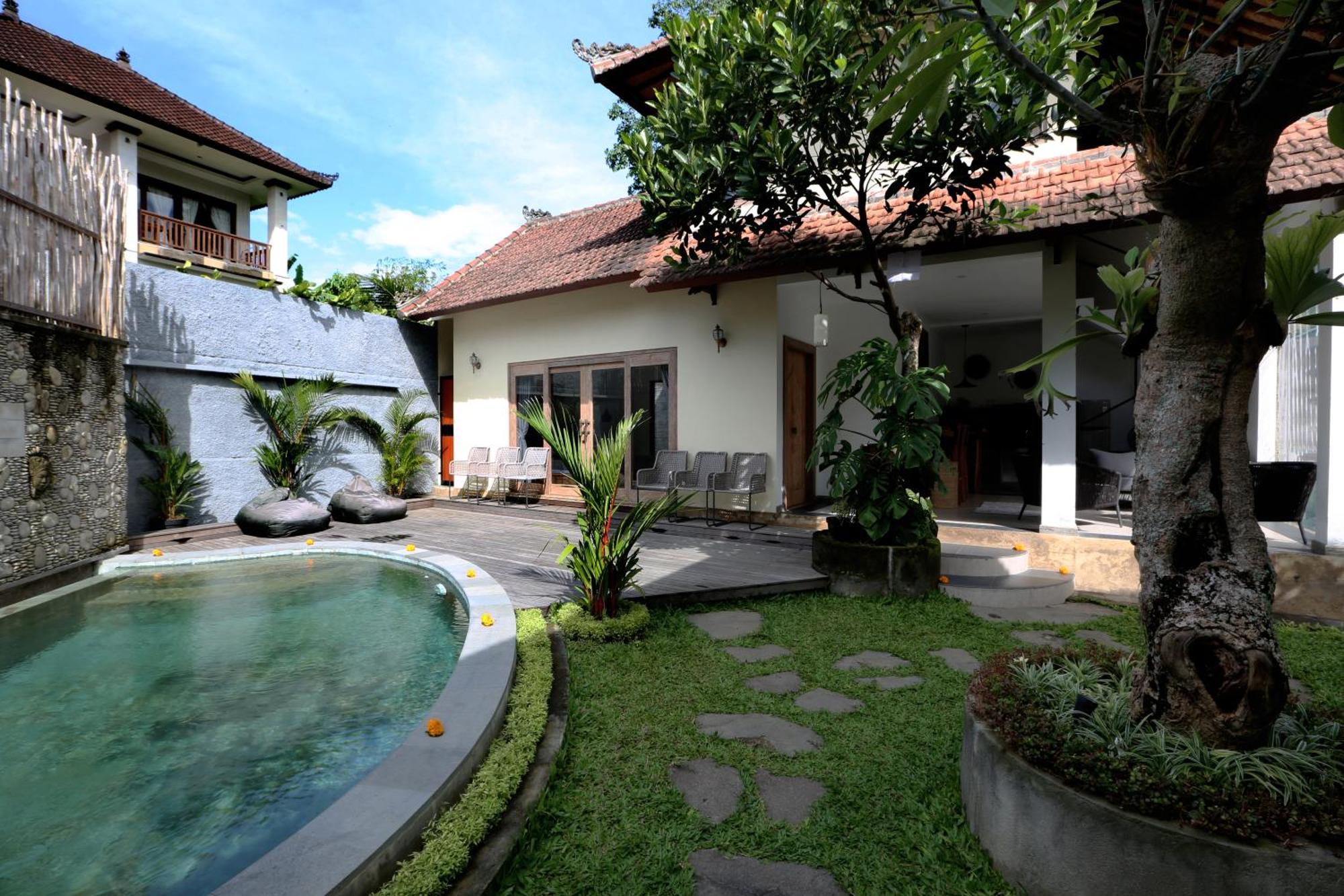 Oasis: Central - Casa Tepi Kali 2 *