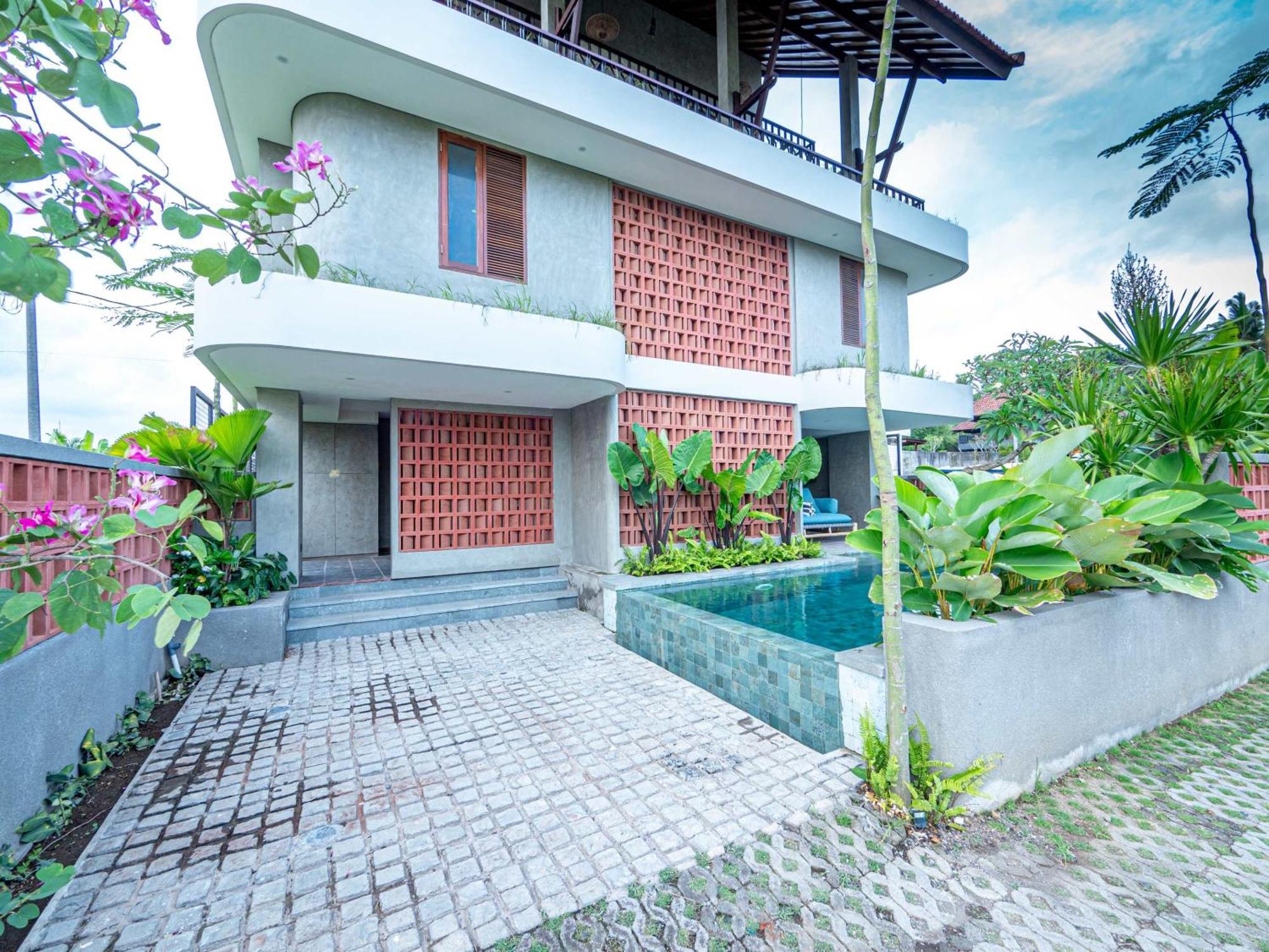 Aparthotel Tarate Loft *
