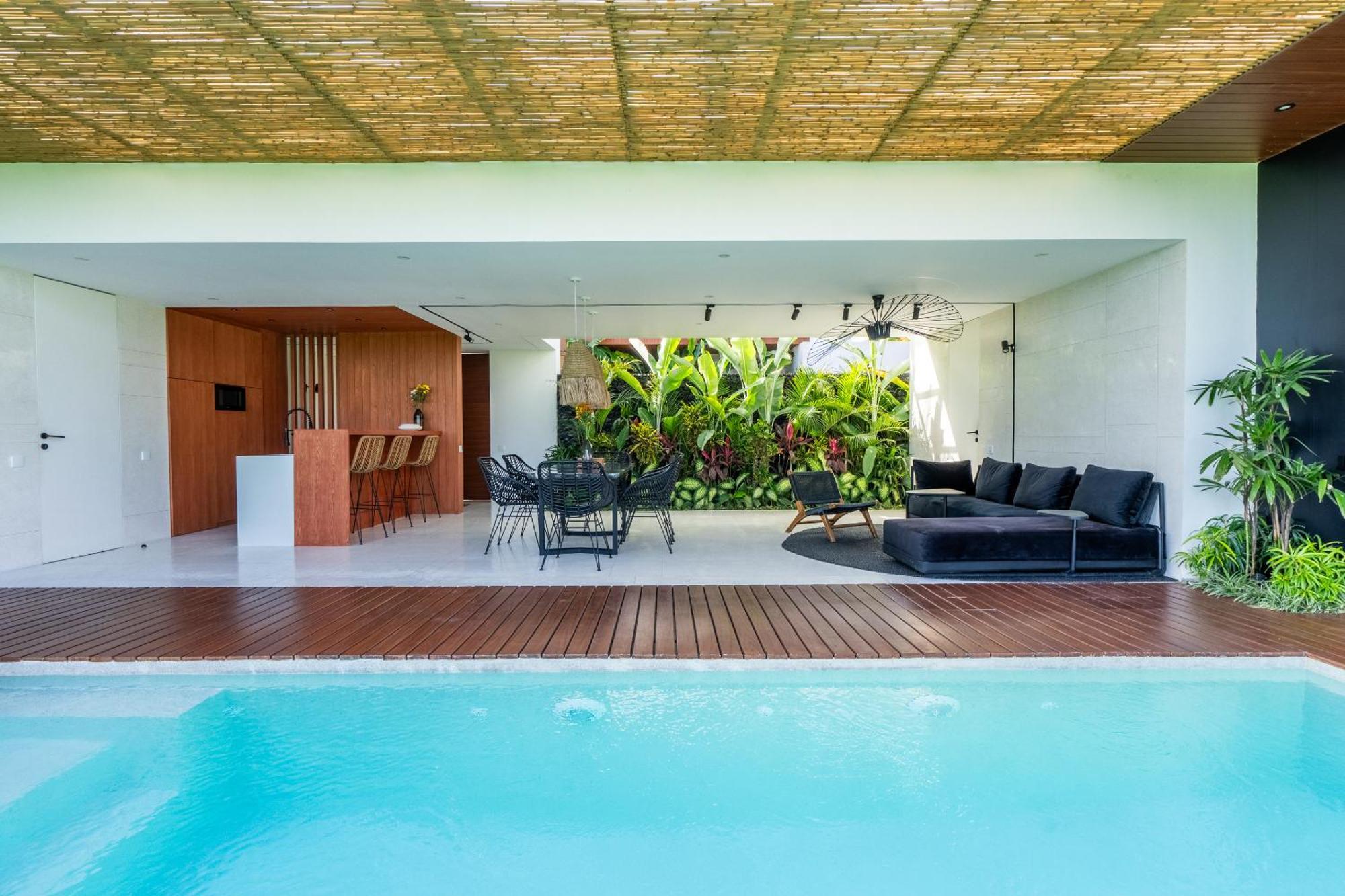 Villa Flow I *