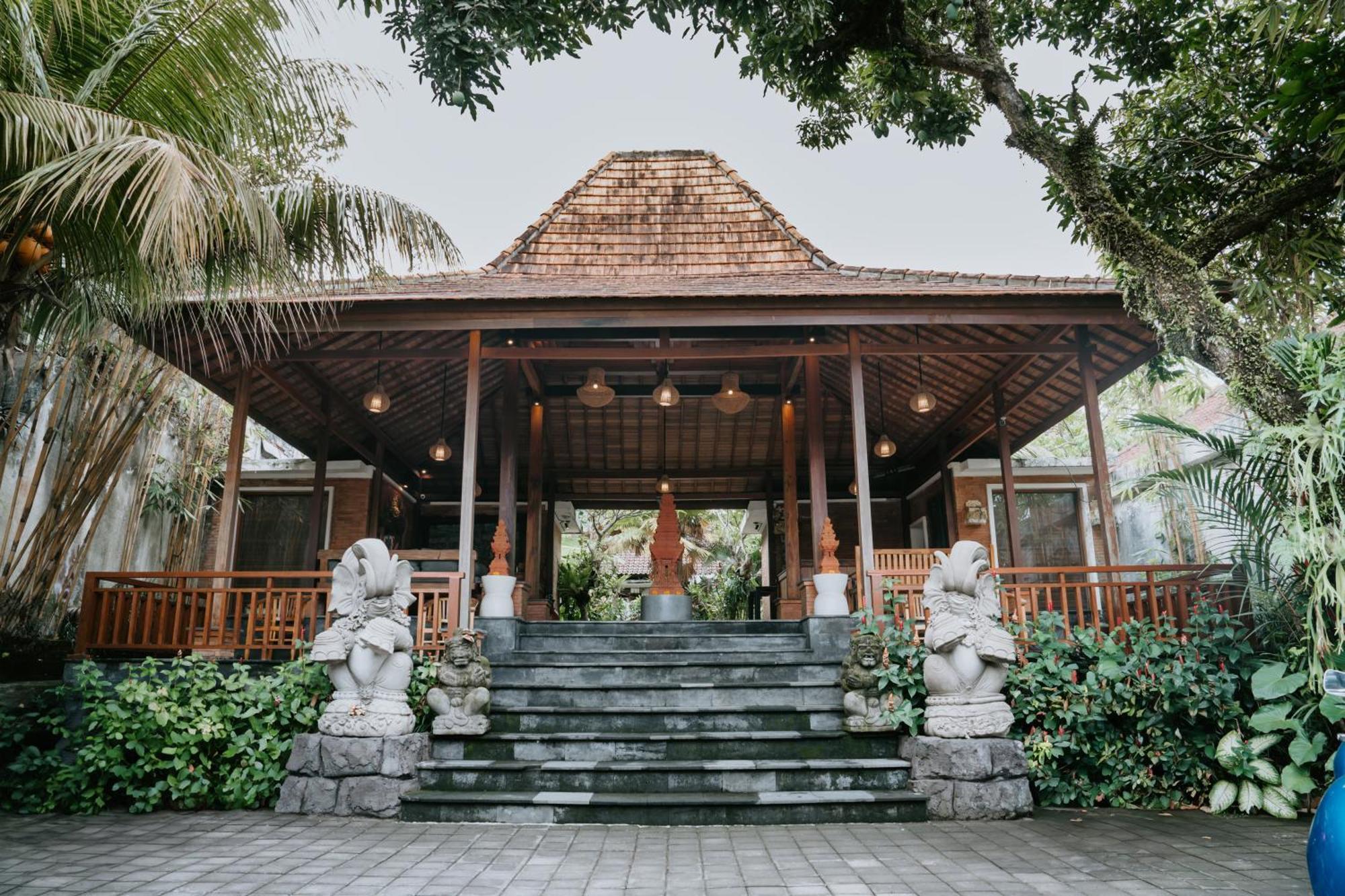 The Umari Rumah tetamu 2*