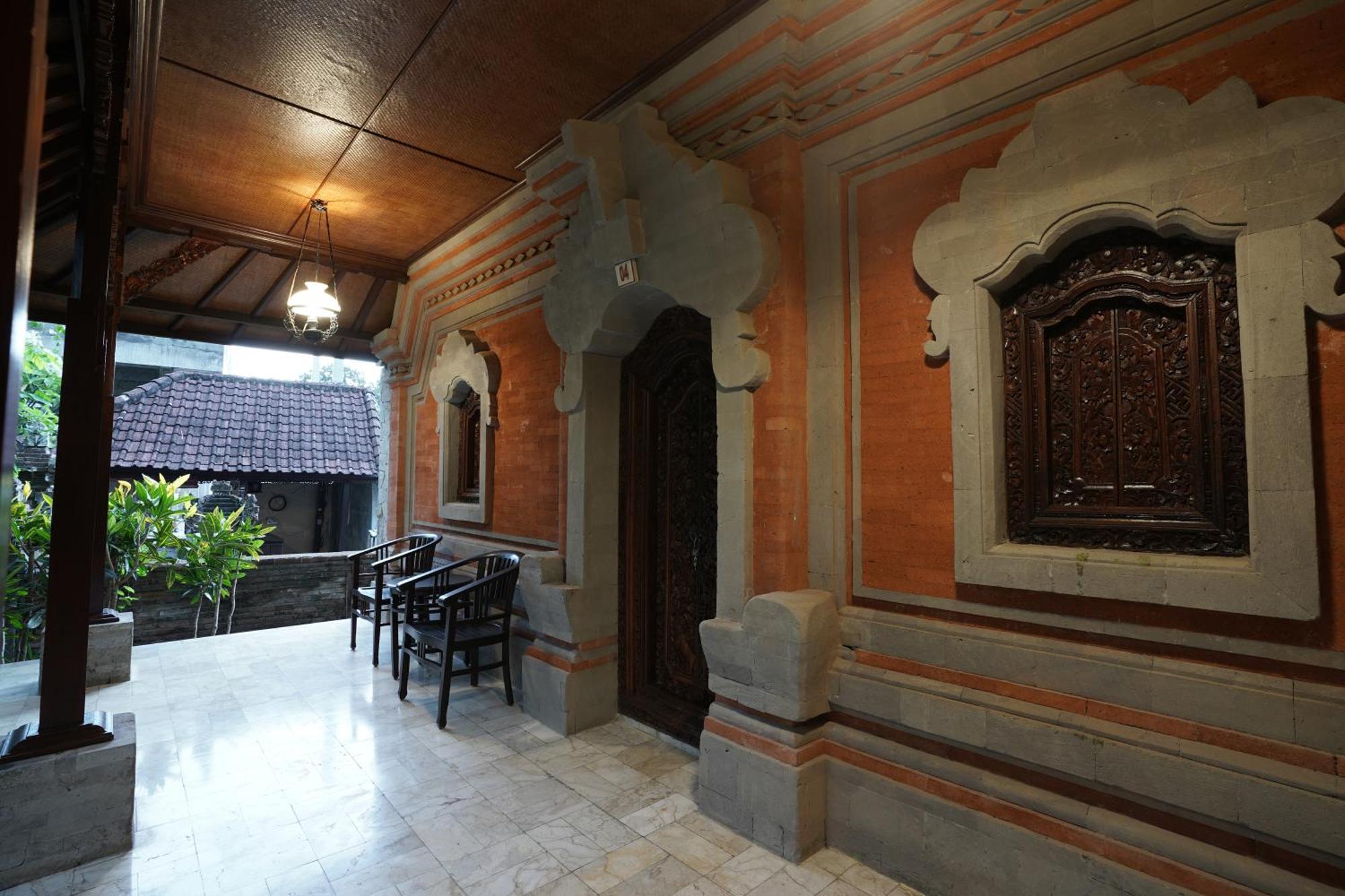 New Mumbul Inn *
