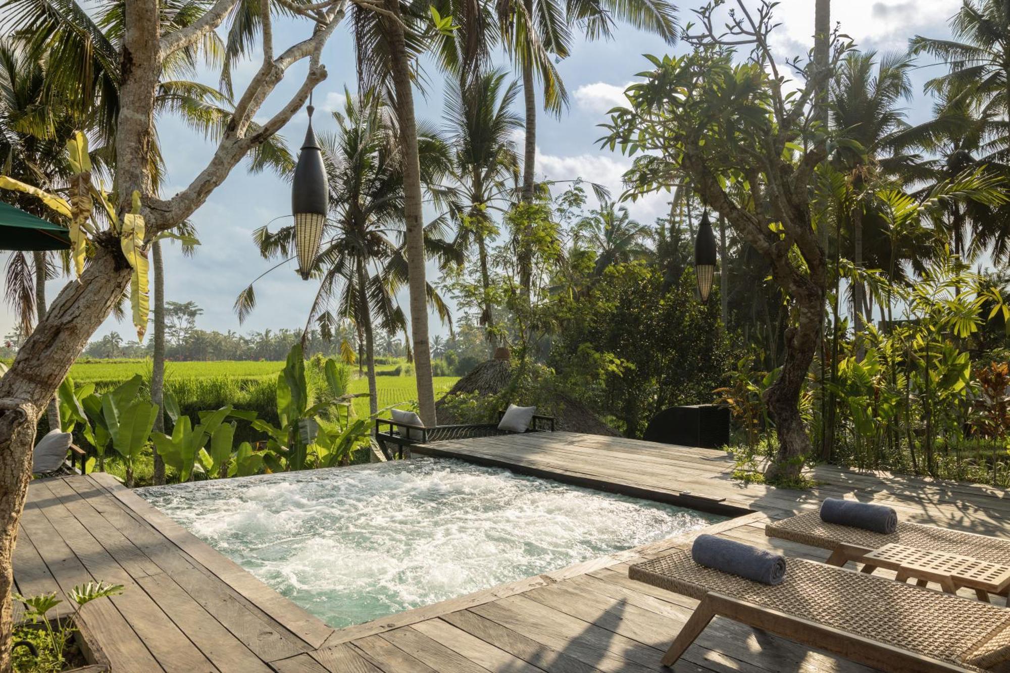 Inara Alas Harum Hotel 4*