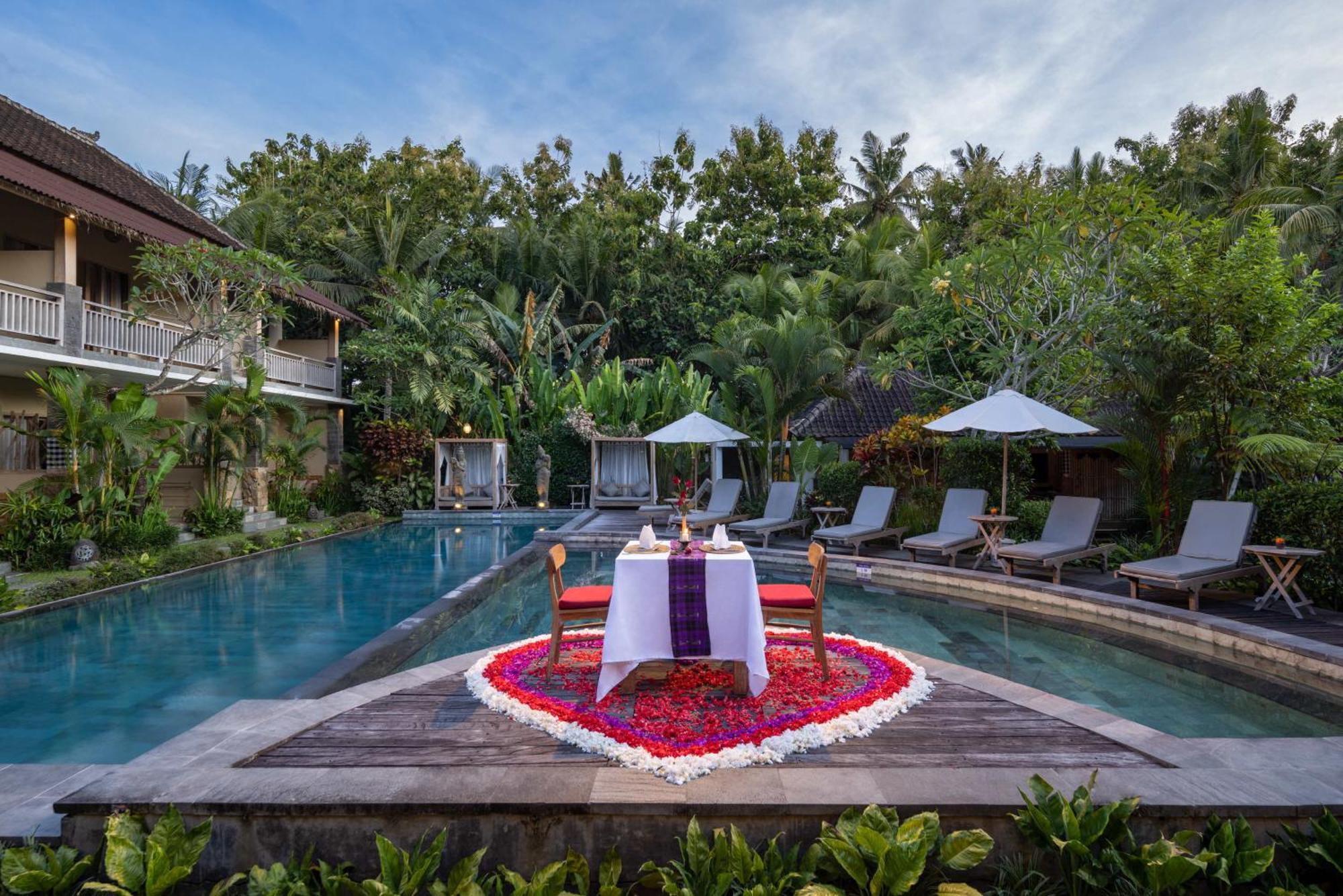 Kailash By Pramana Hotel 4*