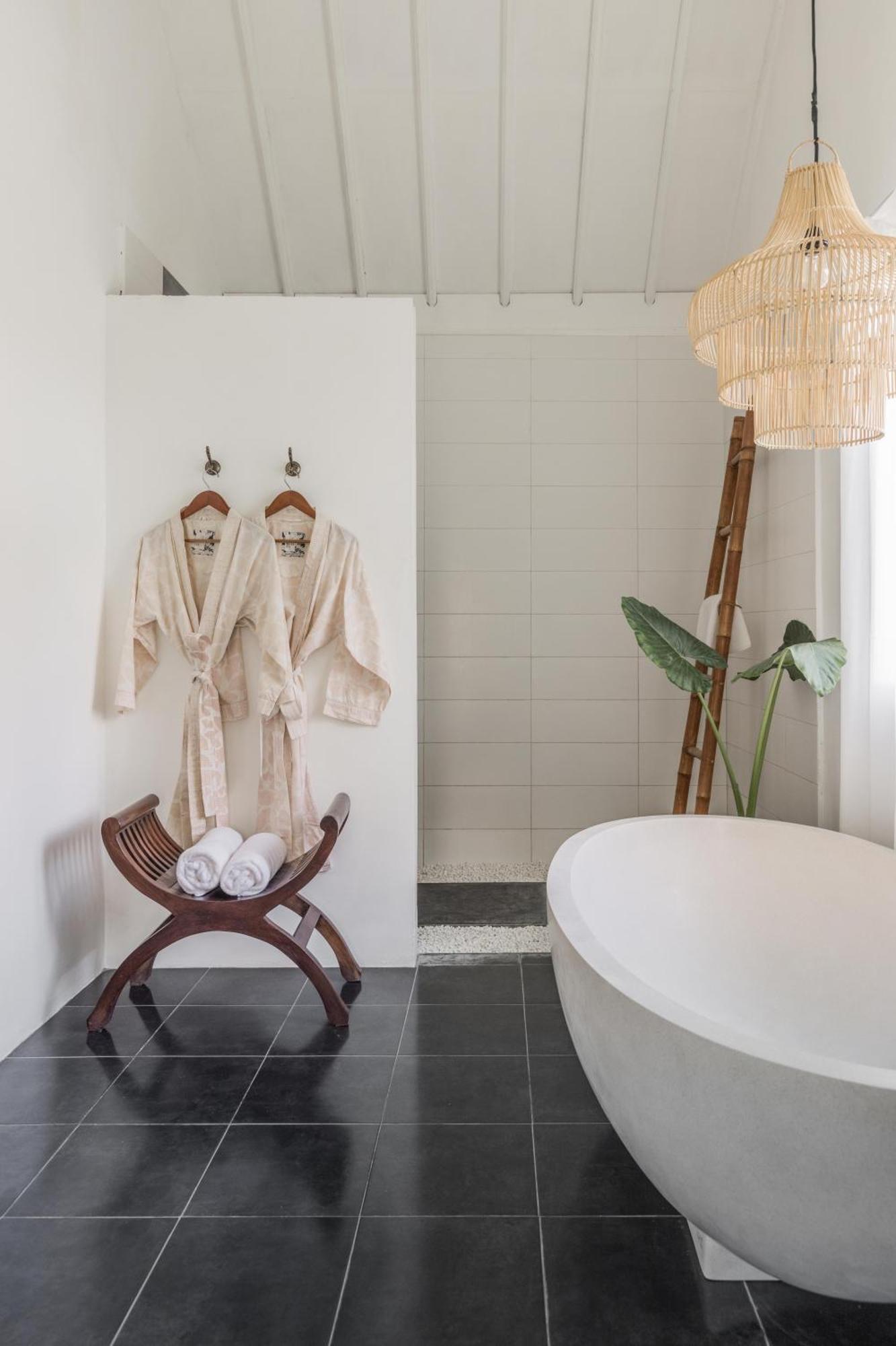 The White 4* Ubud (Bali)