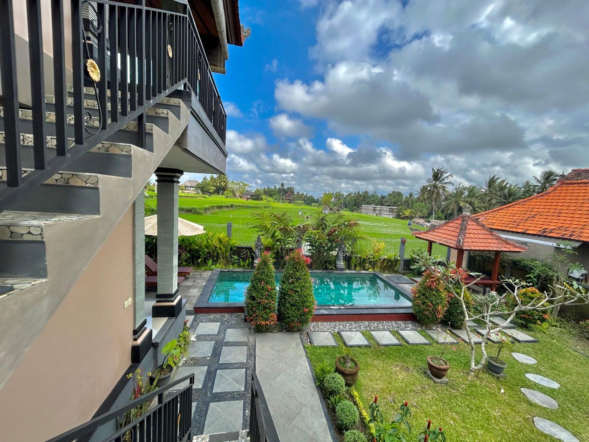 Bhakti * Ubud