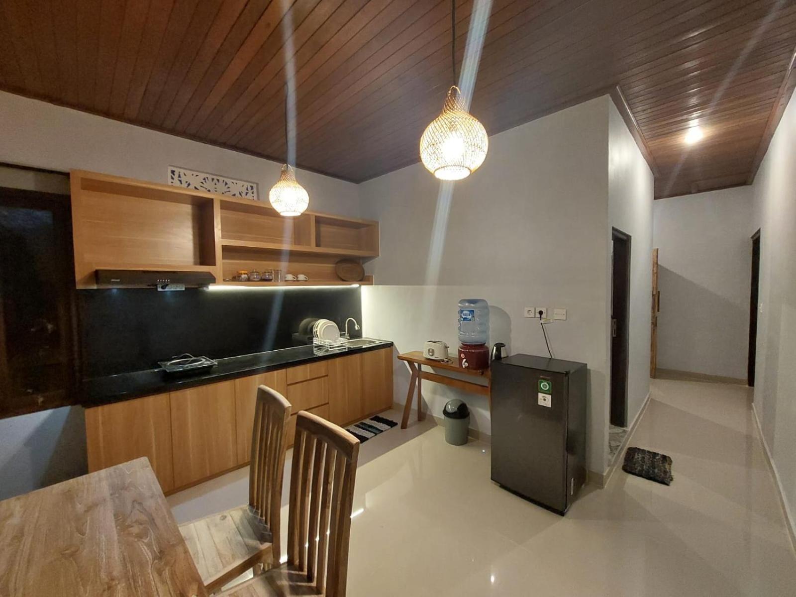 Merta Homestay *