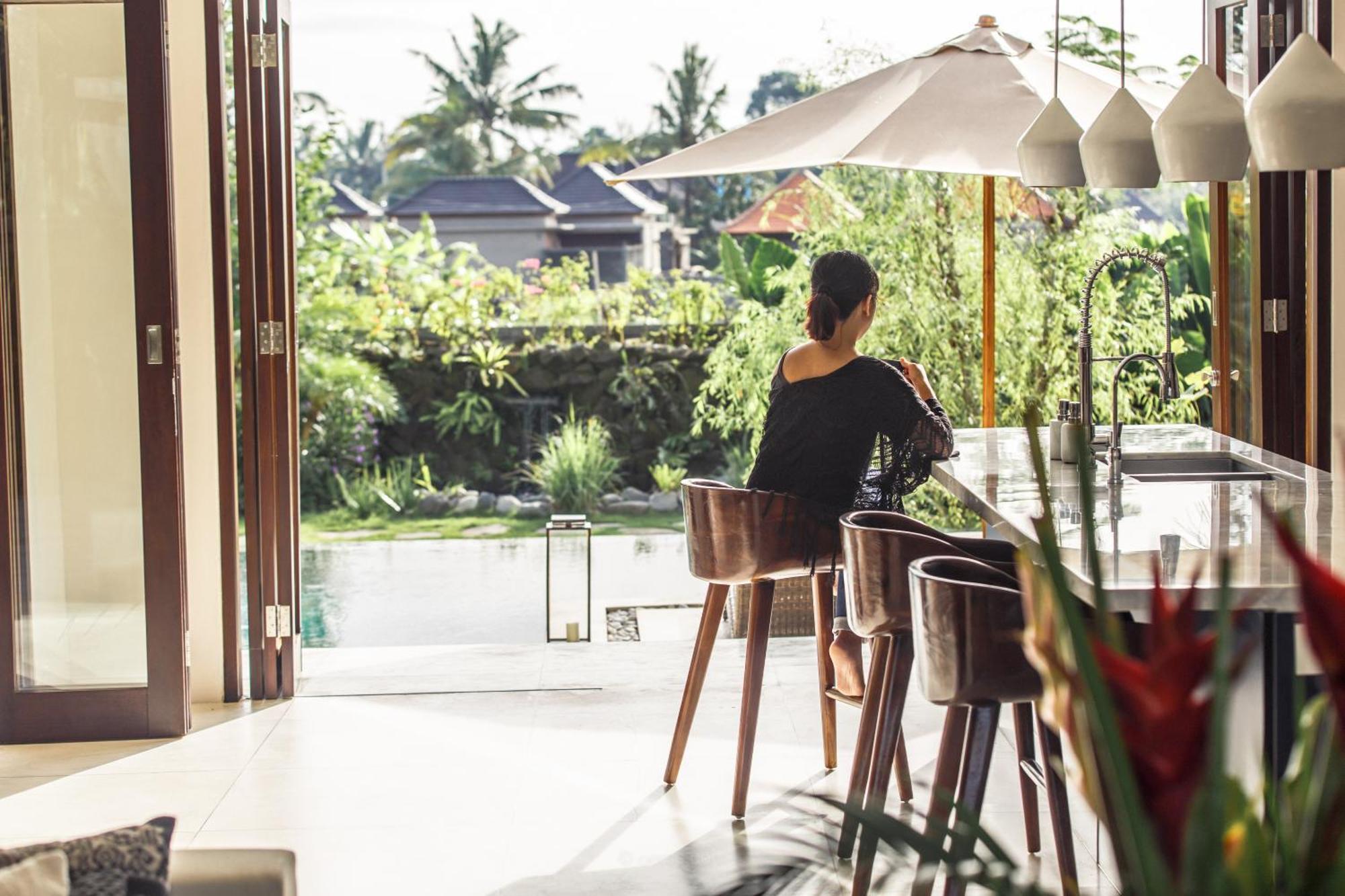 Spacious And Luxury Modern With Huge Garden And Pool Ubud