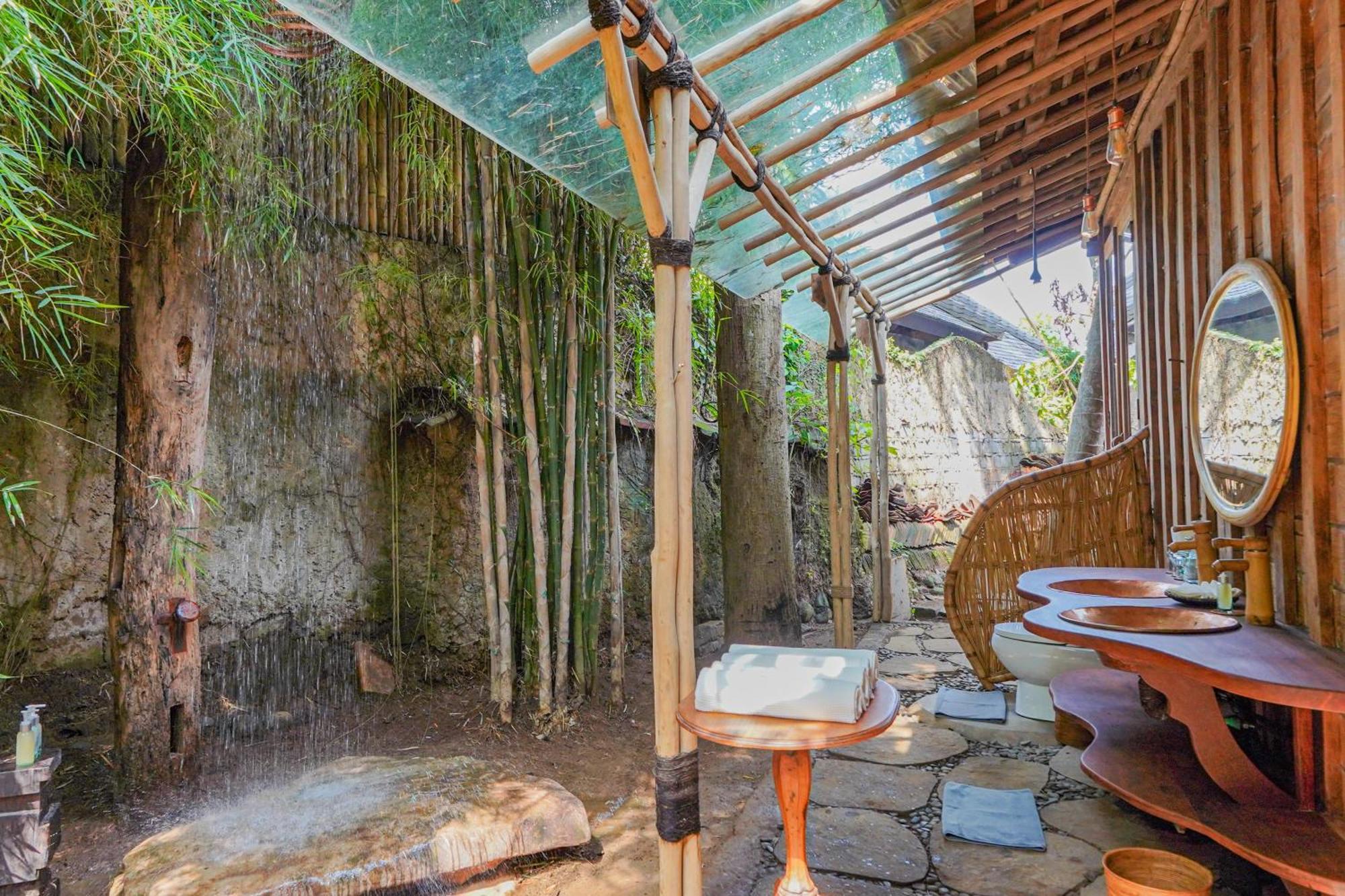 Bambu Indah 5*