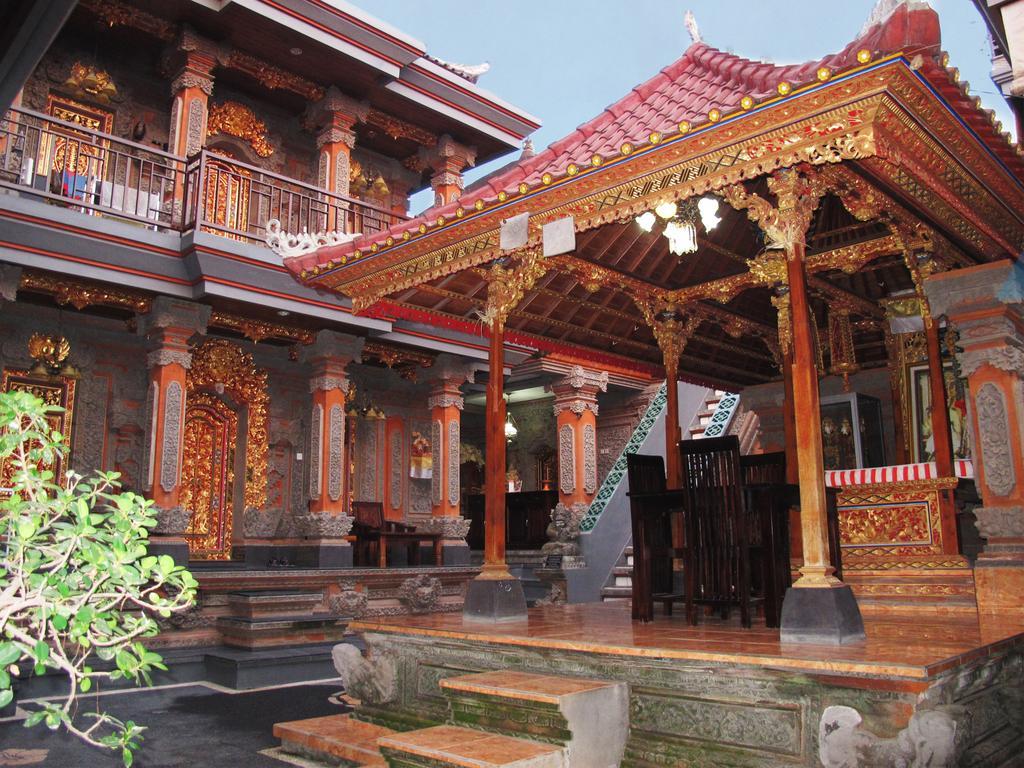 Warini Homestay