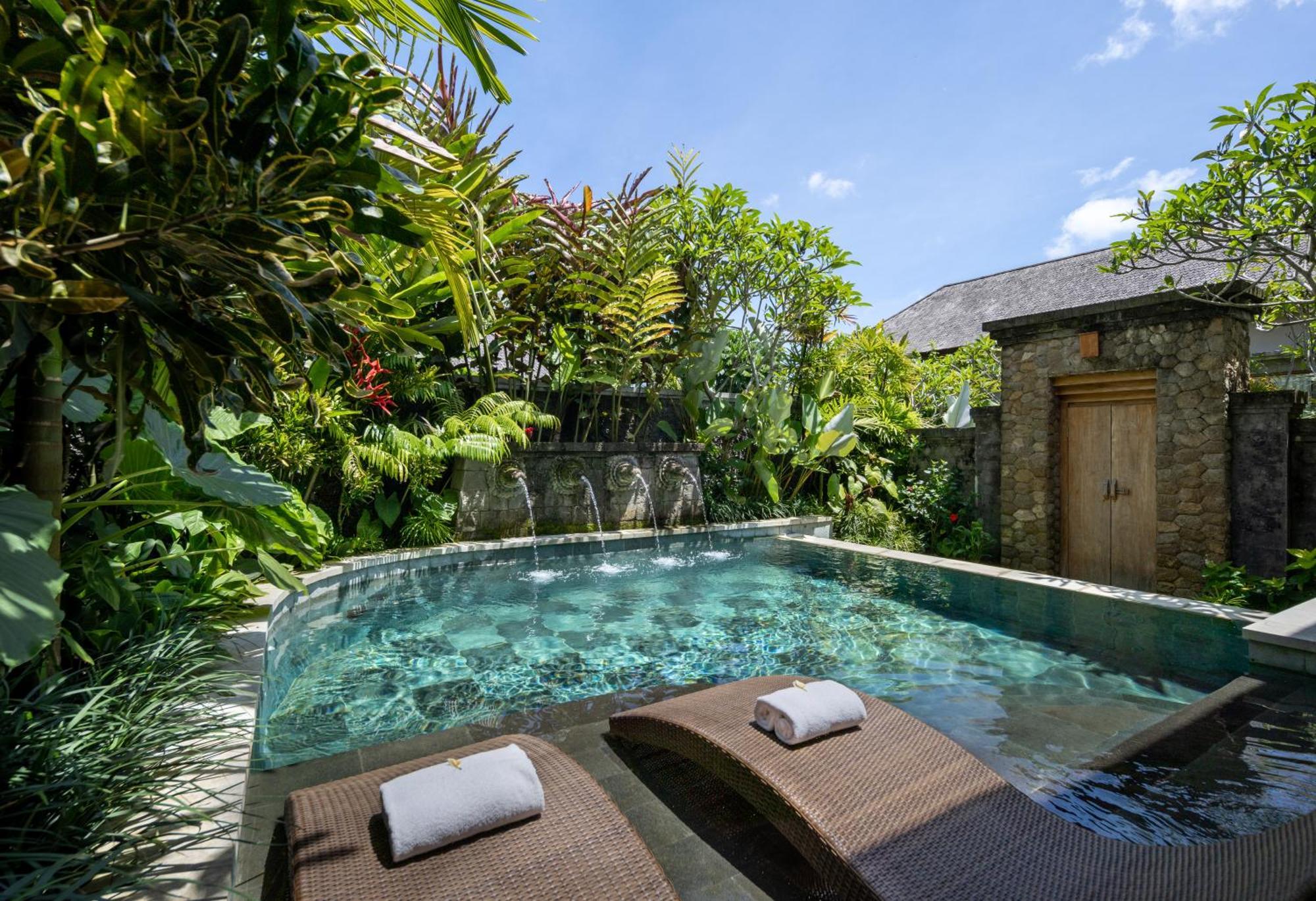 Resort The Alena Resort A Pramana Experience