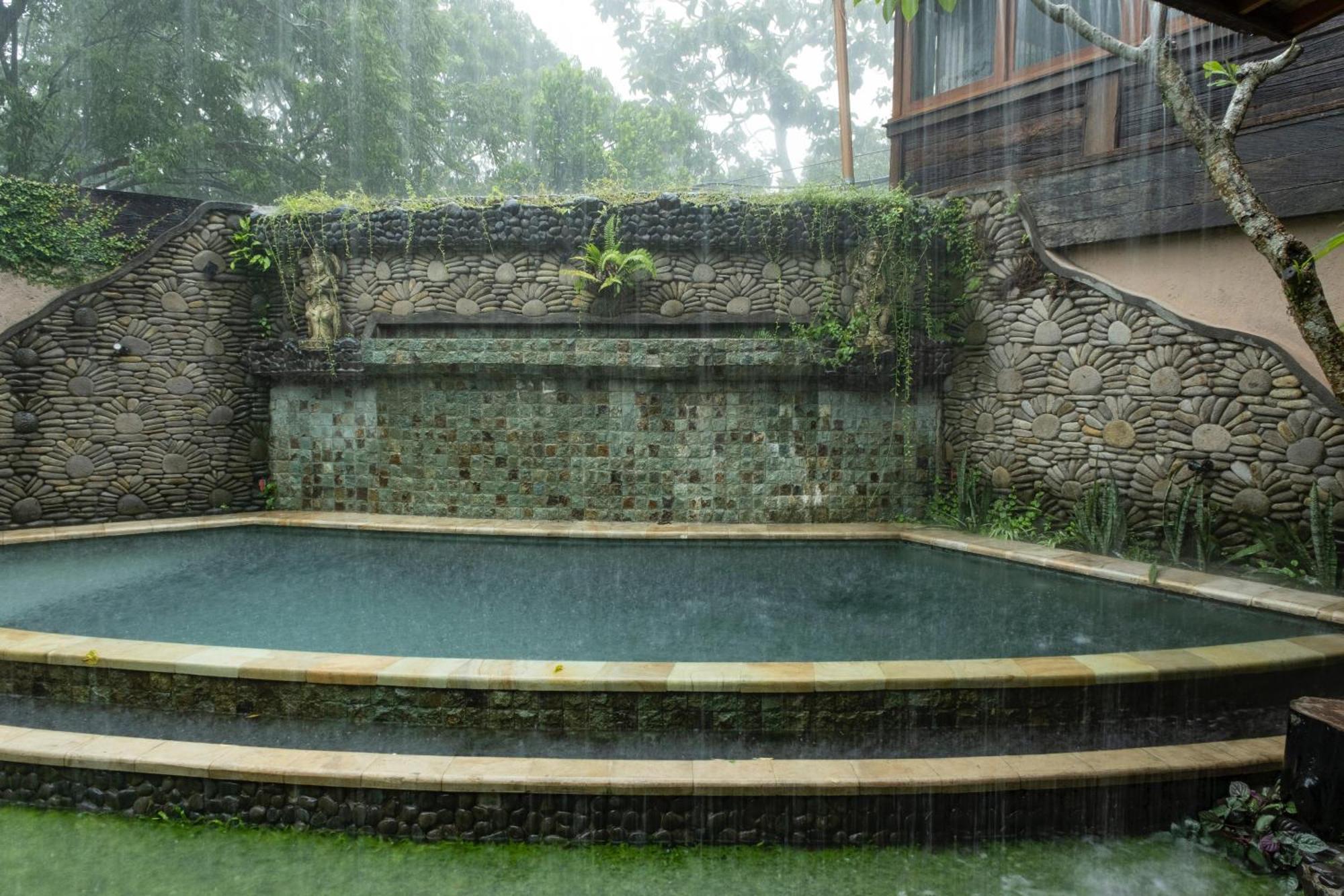 Bali Bohemia Huts 4*