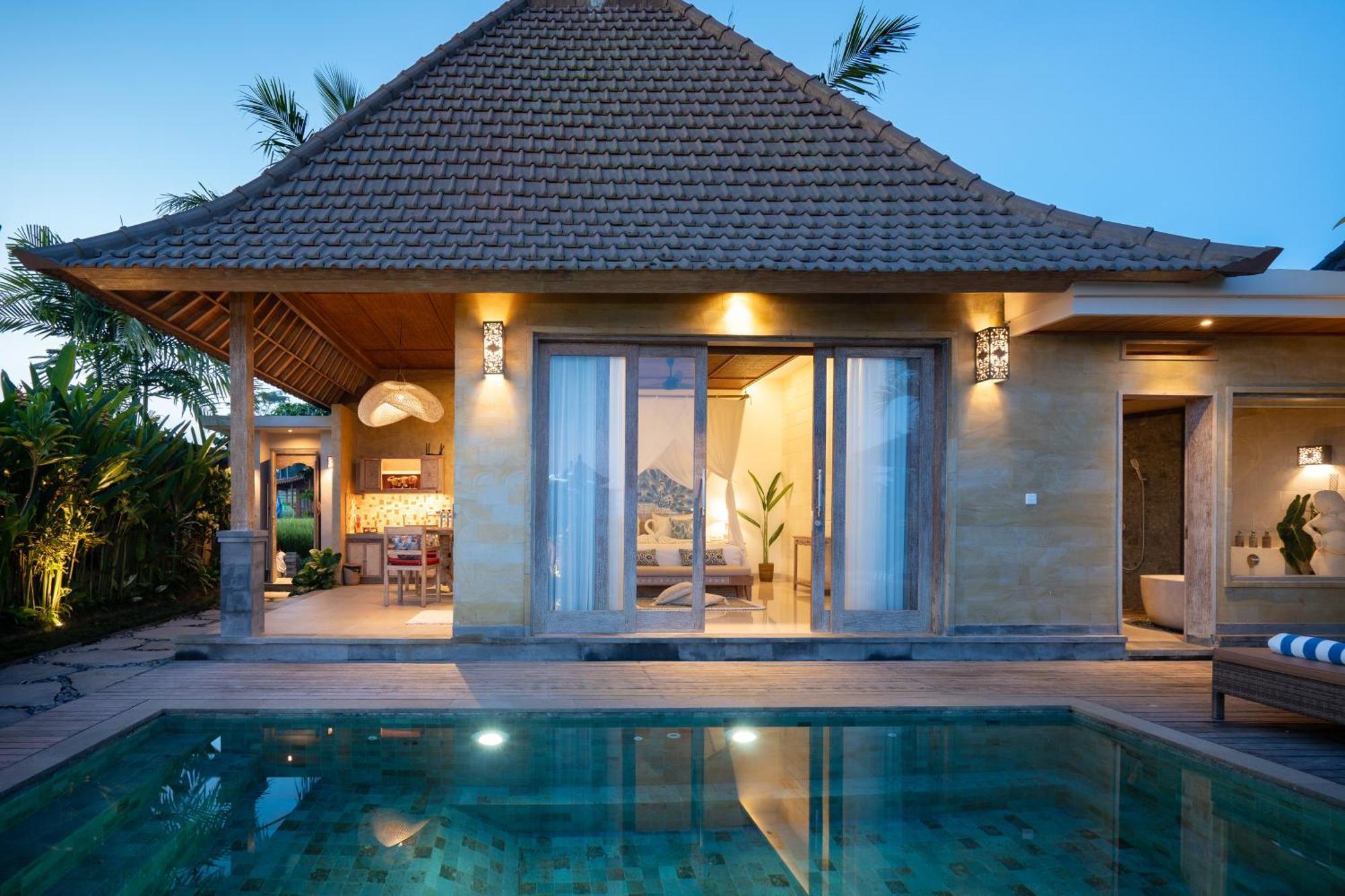 Happy Honeymoon Private