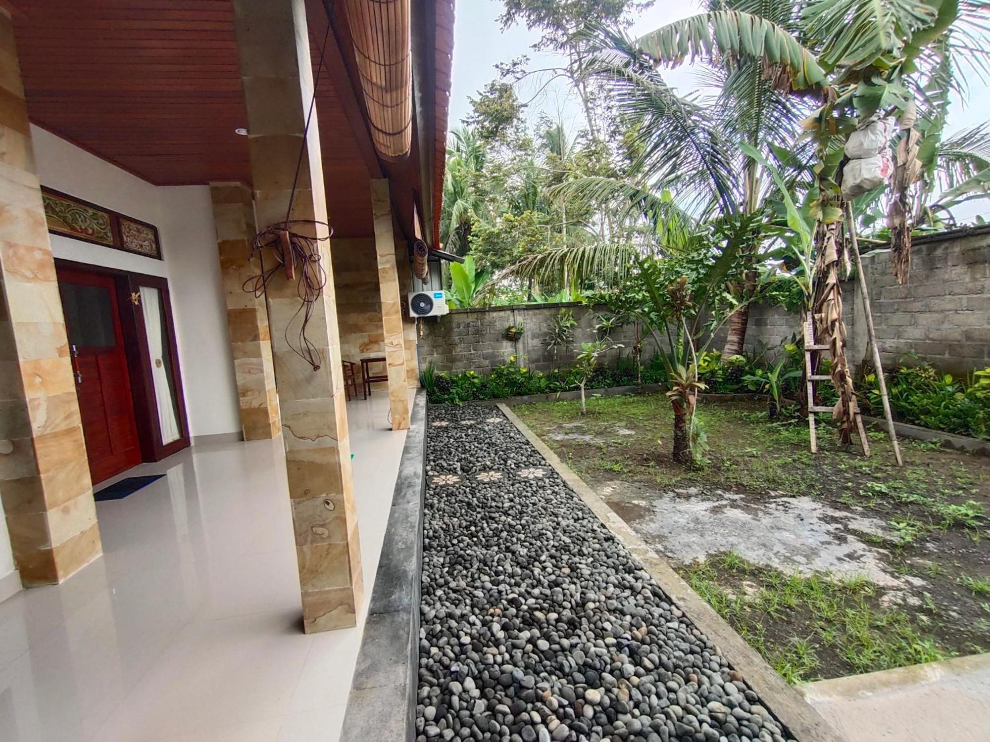 Guest house Molog