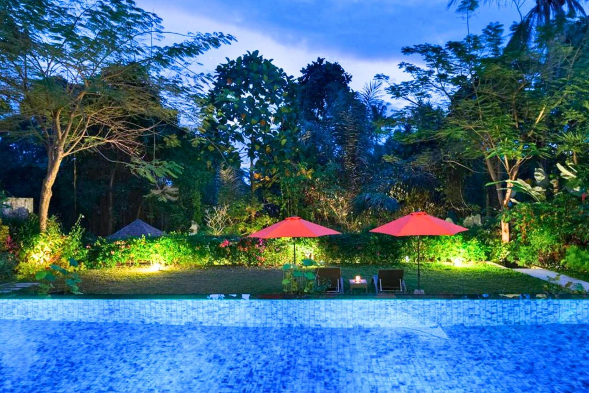 Crocus 2 Bedroom Private Pool An07 *