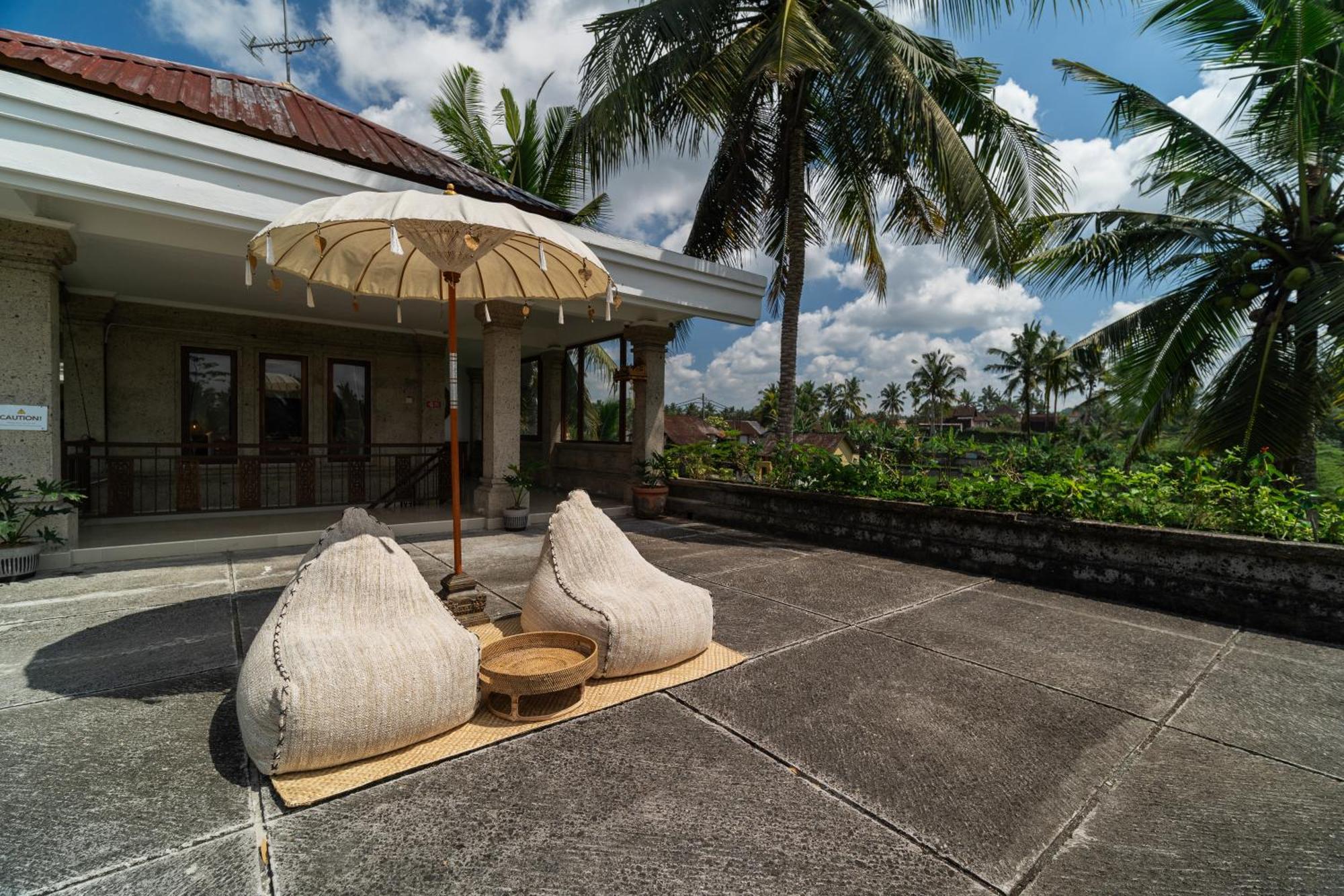 Hotel Om Ham Retreat And