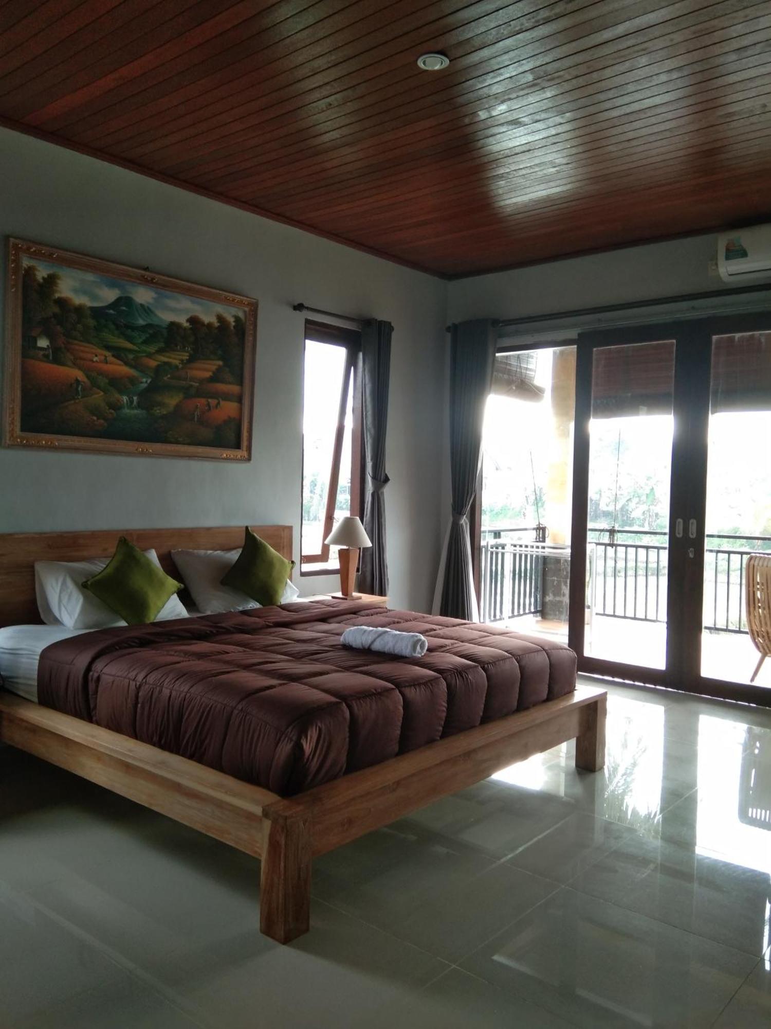 Homestay Merta *