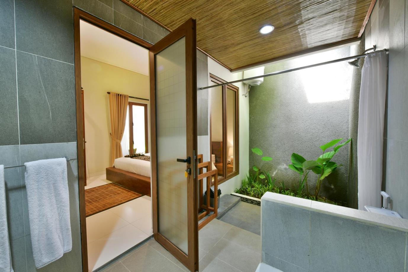 Mahayoga Private Pool And Resto Villa *